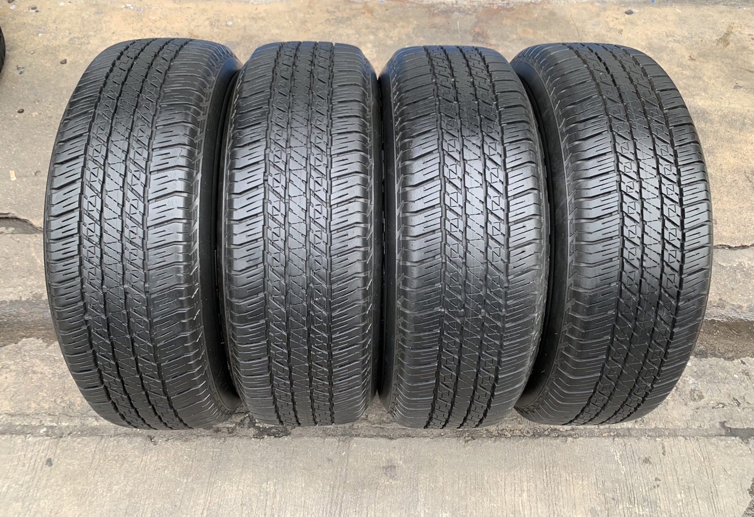 ล้อแม็ก Mitsu Pajero ก้านวาย ขอบ 17 พร้อมยาง 245-65-17 Bridgestone ปลายปี 17 ล้อแม็ก Mitsu Pajero ก้านวาย ขอบ 17 พร้อมยาง 245-65-17 Bridgestone ปลายปี 17