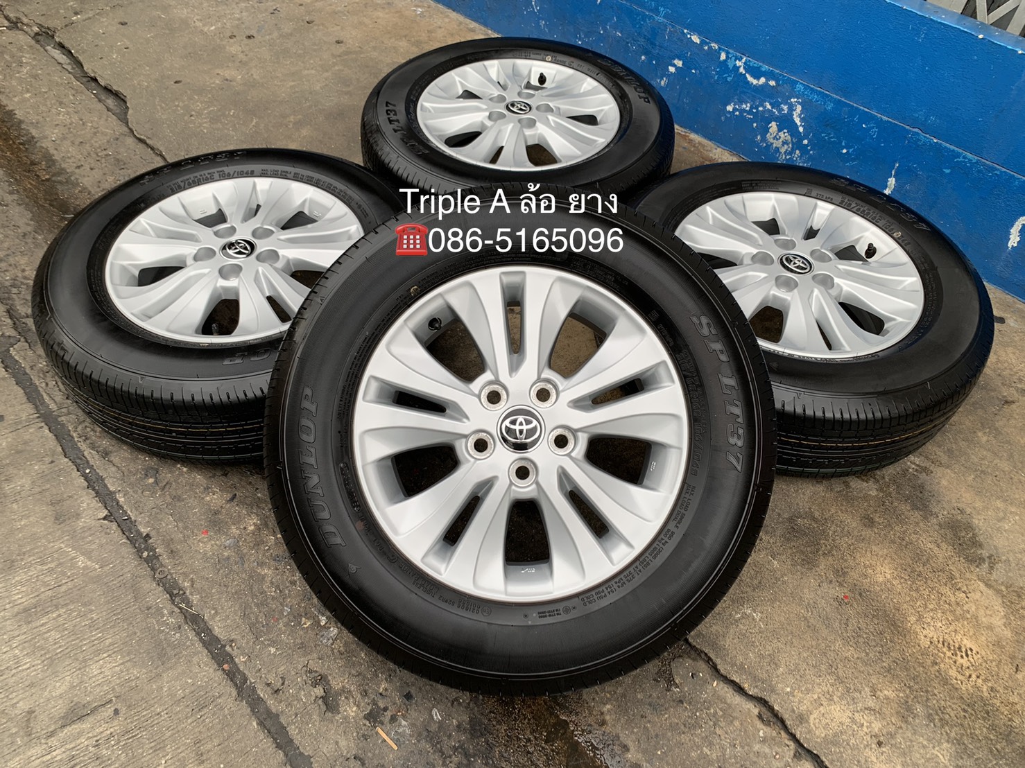 ล้อแม็กป้ายแดง 5รู114 Toyota Revo ขอบ 16 พร้อมยางป้ายแดง 215-65-16 Dunlop ปี 20 สวยกริ๊บ
