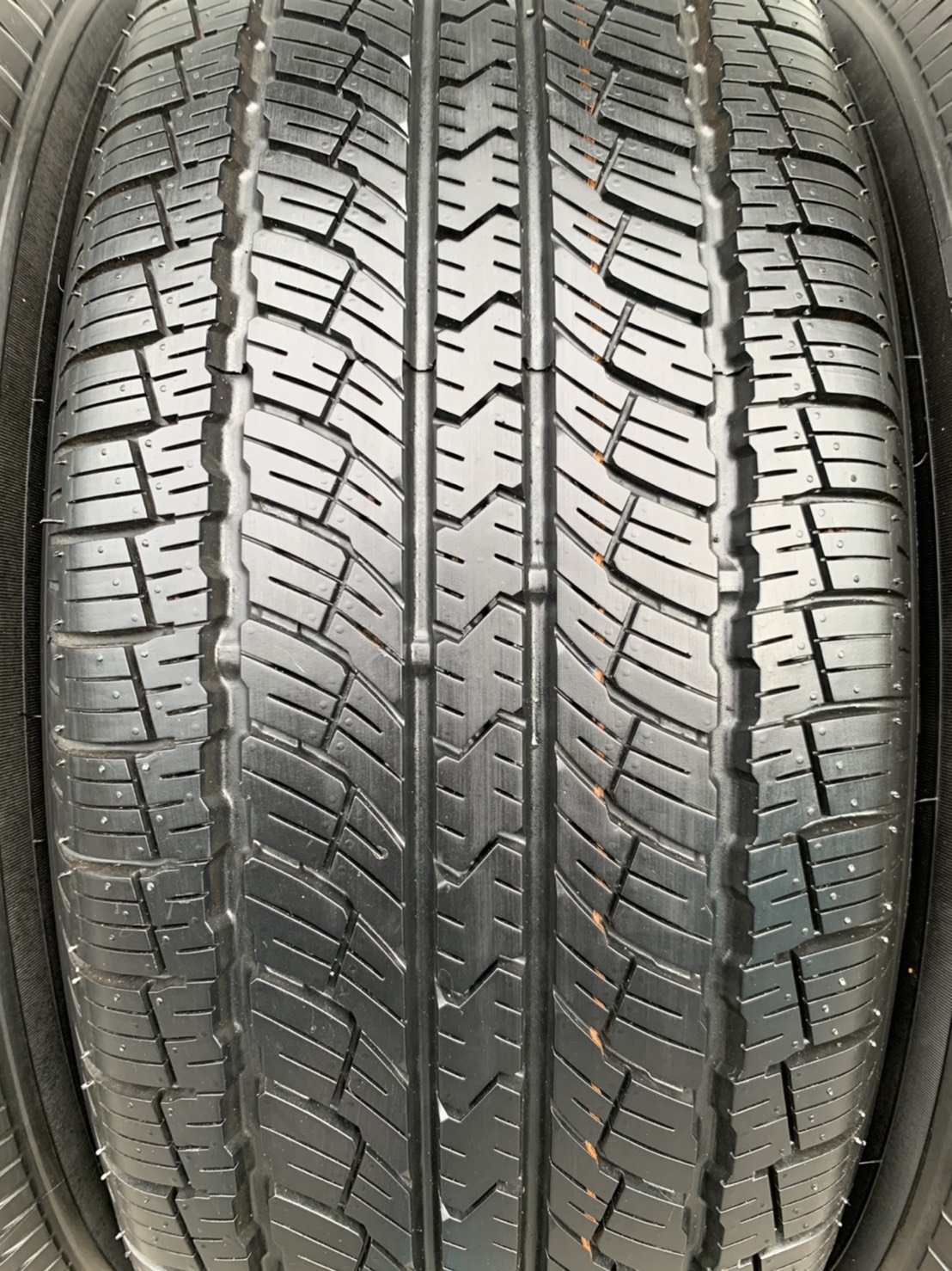 ล้อแม็ก 6รู114 Nissan Terra รุ่นใหม่ล่าสุด ขอบ 18 พร้อมยางป้ายแดง 255-60-18 TOYO ปลายปี 19
