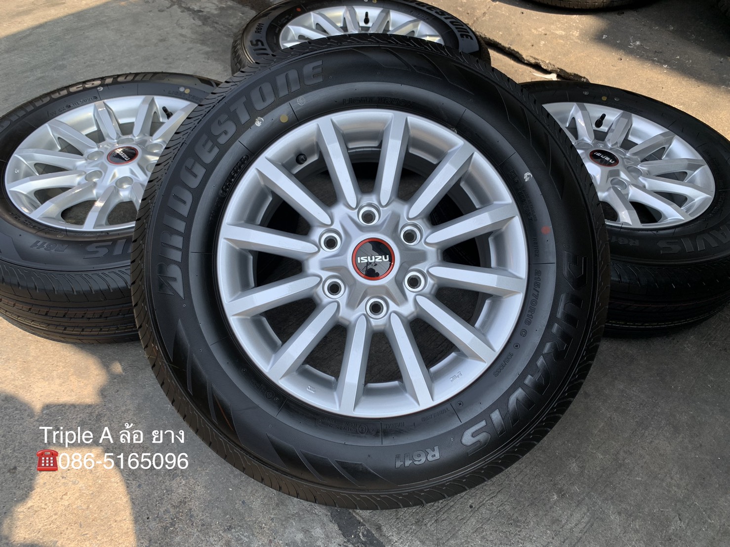 ล้อแม็กป้ายแดง ISUZU D-Max รุ่นใหม่ล่าสุด ขอบ 16 พร้อมยางใหม่ป้ายแดง 215-70-16 Bridgestone ปลายปี 20 ใหม่มาก ล้อแม็กป้ายแดง ISUZU D-Max รุ่นใหม่ล่าสุด ขอบ 16 พร้อมยางใหม่ป้ายแดง 215-70-16 Bridgestone ปลายปี 20 ใหม่มาก