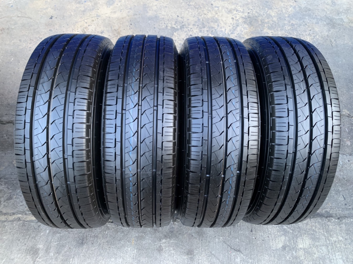 ล้อแม็ก ISUZU X-Series ขอบ 16 พร้อมยางป้ายแดง 225-65-16 Bridgestone ปี 21