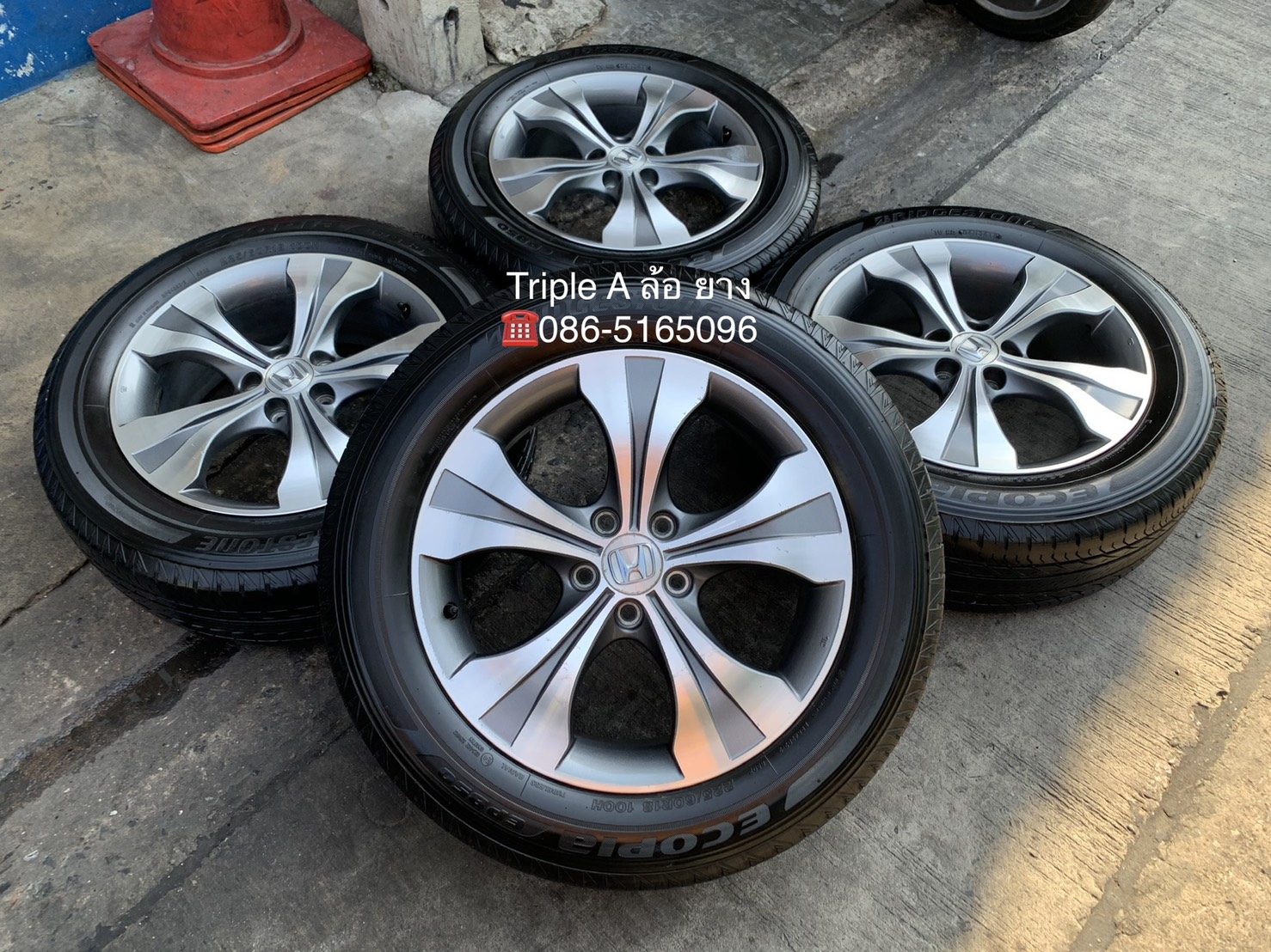 ล้อแม็ก 5รู114 Honda CRV G4 ขอบ 18 สีเทาปัดเงา พร้อมยาง 225-60-18 Bridgestone ปี 18