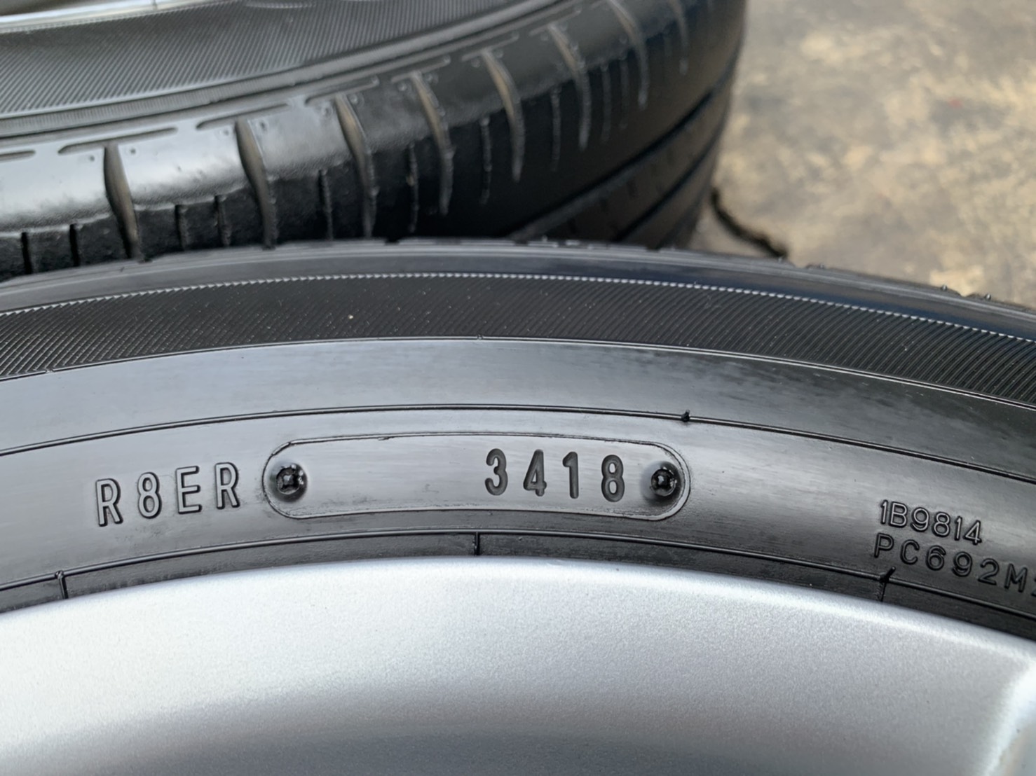 ล้อแม็ก 5รู114 Toyota CHR ขอบ 17 พร้อมยาง 215-60-17 Dunlop ปลายปี 18 ล้อแม็ก 5รู114 Toyota CHR ขอบ 17 พร้อมยาง 215-60-17 Dunlop ปลายปี 18