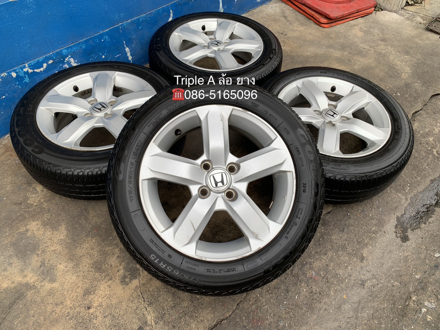 ล้อแม็ก Honda City ขอบ 15 พร้อมยาง 175-65-15 Goodyear ปี 18