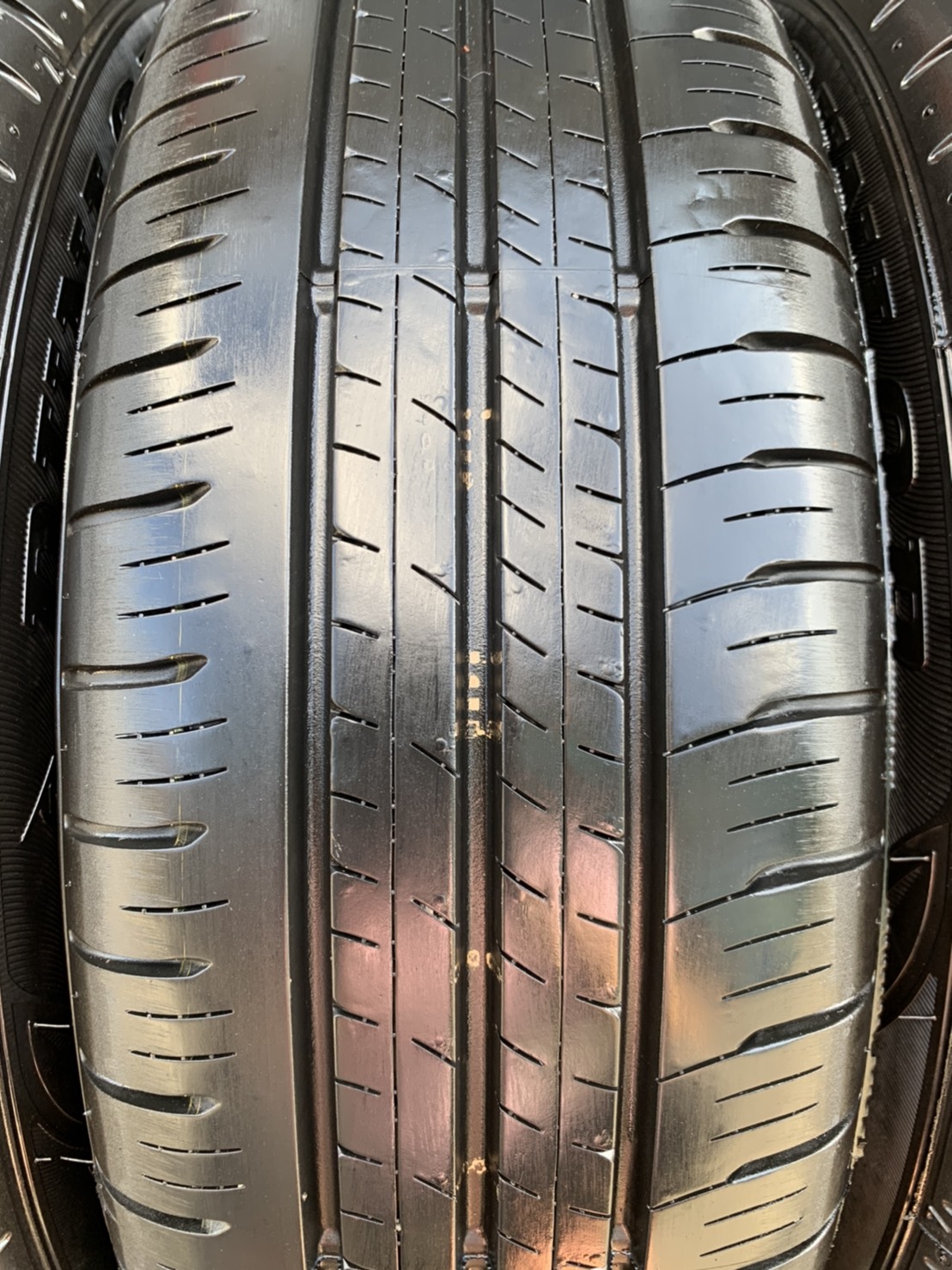 ล้อแม็กป้ายแดง Toyota Yaris Ativ ขอบ 15 สีบอร์น พร้อมยางป้ายแดง 185-60-15 Dunlop ปี 19 สวยกริ๊บ