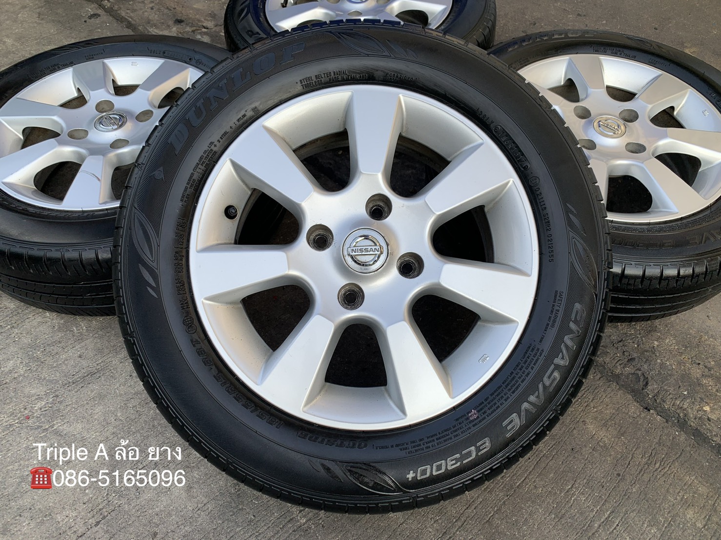 ล้อแม็ก 4รู114 Nissan Tida ขอบ 15 สีบอร์น พร้อมยาง 185-65-15 Dunlop ปี 17 ล้อแม็ก 4รู114 Nissan Tida ขอบ 15 สีบอร์น พร้อมยาง 185-65-15 Dunlop ปี 17