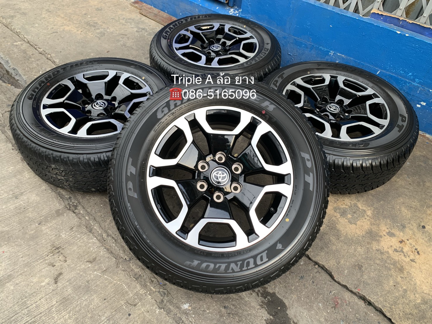 ล้อแม็กป้ายแดง Toyota Revo รุ่นใหม่ล่าสุด ขอบ 18 ดำหน้าเงา พร้อมยางป้ายแดง 265-60-18 Dunlop ปี 20