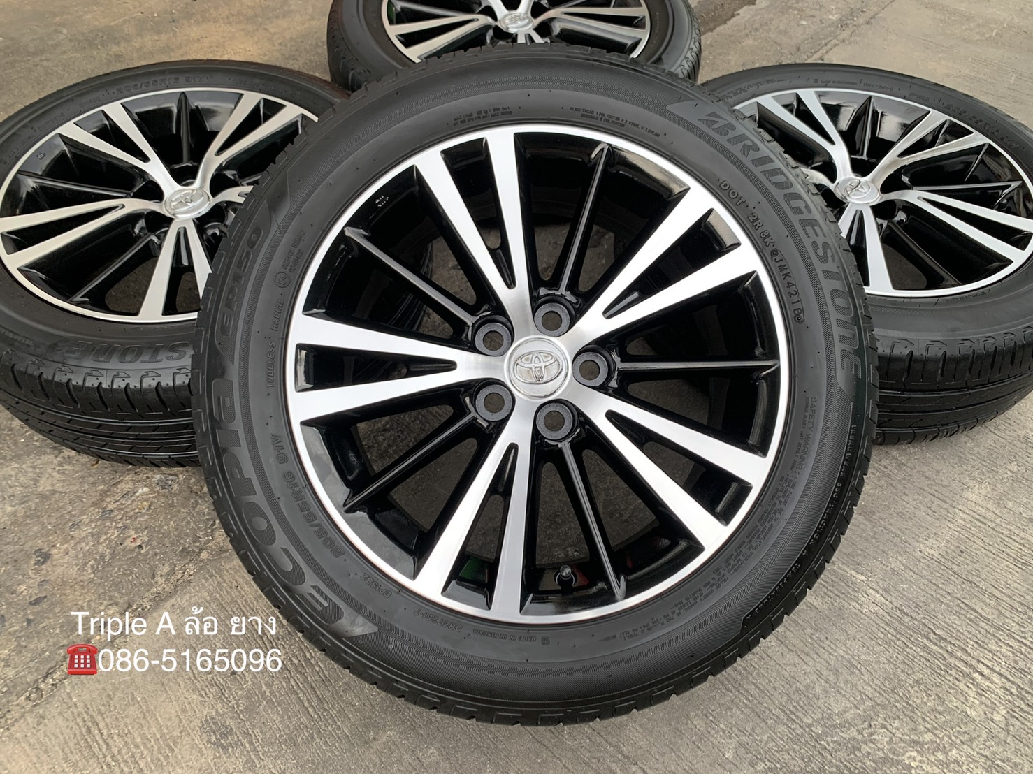 ล้อแม็ก 5รู100 Toyota Altis ขอบ 16 สีดำปัดหน้าเงา พร้อมยาง 205-55-16 Bridgestone ปลายปี 18 สวยกริ๊บ ล้อแม็ก 5รู100 Toyota Altis ขอบ 16 สีดำปัดหน้าเงา พร้อมยาง 205-55-16 Bridgestone ปลายปี 18 สวยกริ๊บ