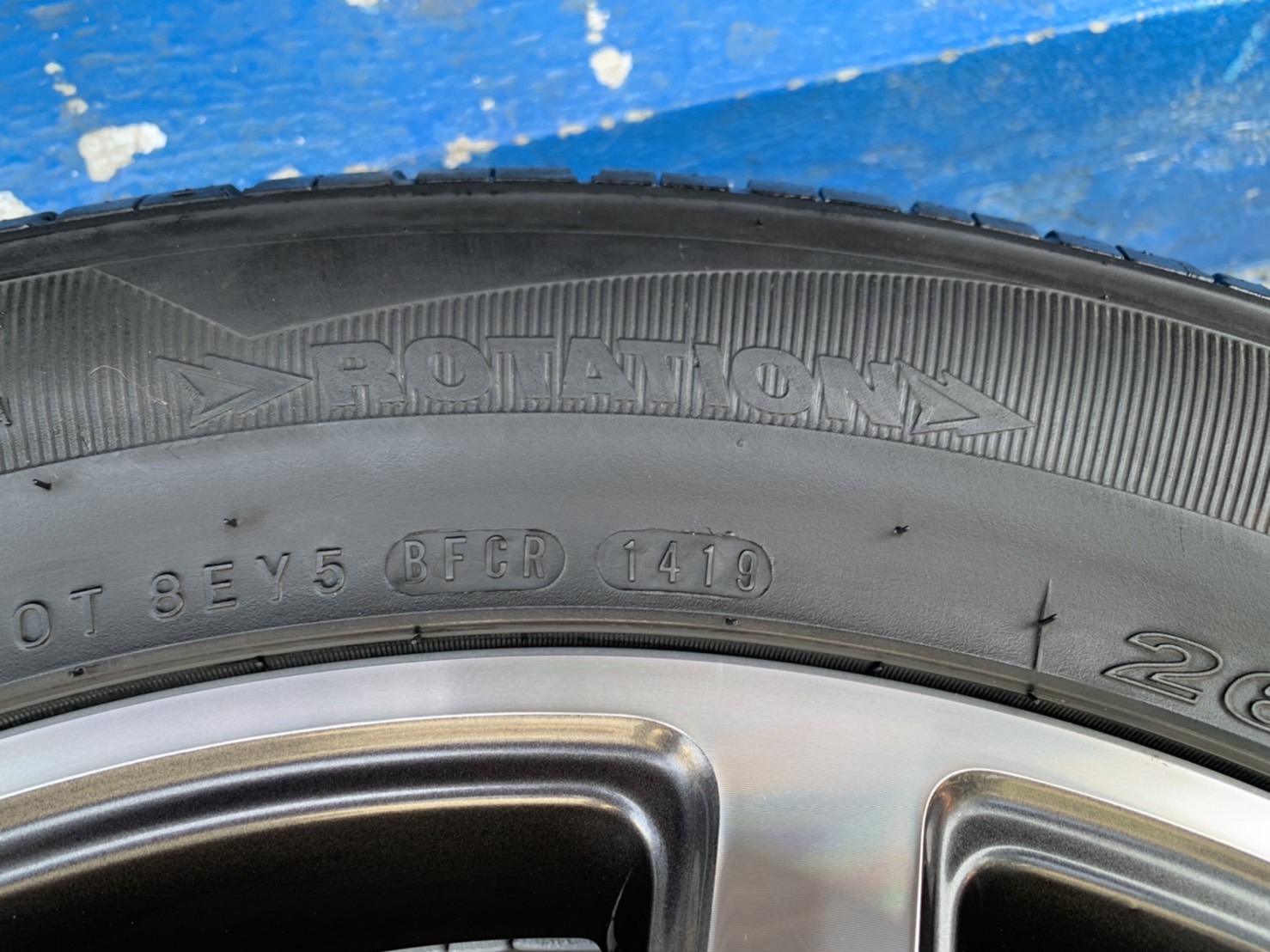 ล้อแม็ก Ford Everest ขอบ 20 เทาหน้าเงา พร้อมยาง 265-50-20 NEXEN ปี 19 ล้อแม็ก Ford Everest ขอบ 20 เทาหน้าเงา พร้อมยาง 265-50-20 NEXEN ปี 19