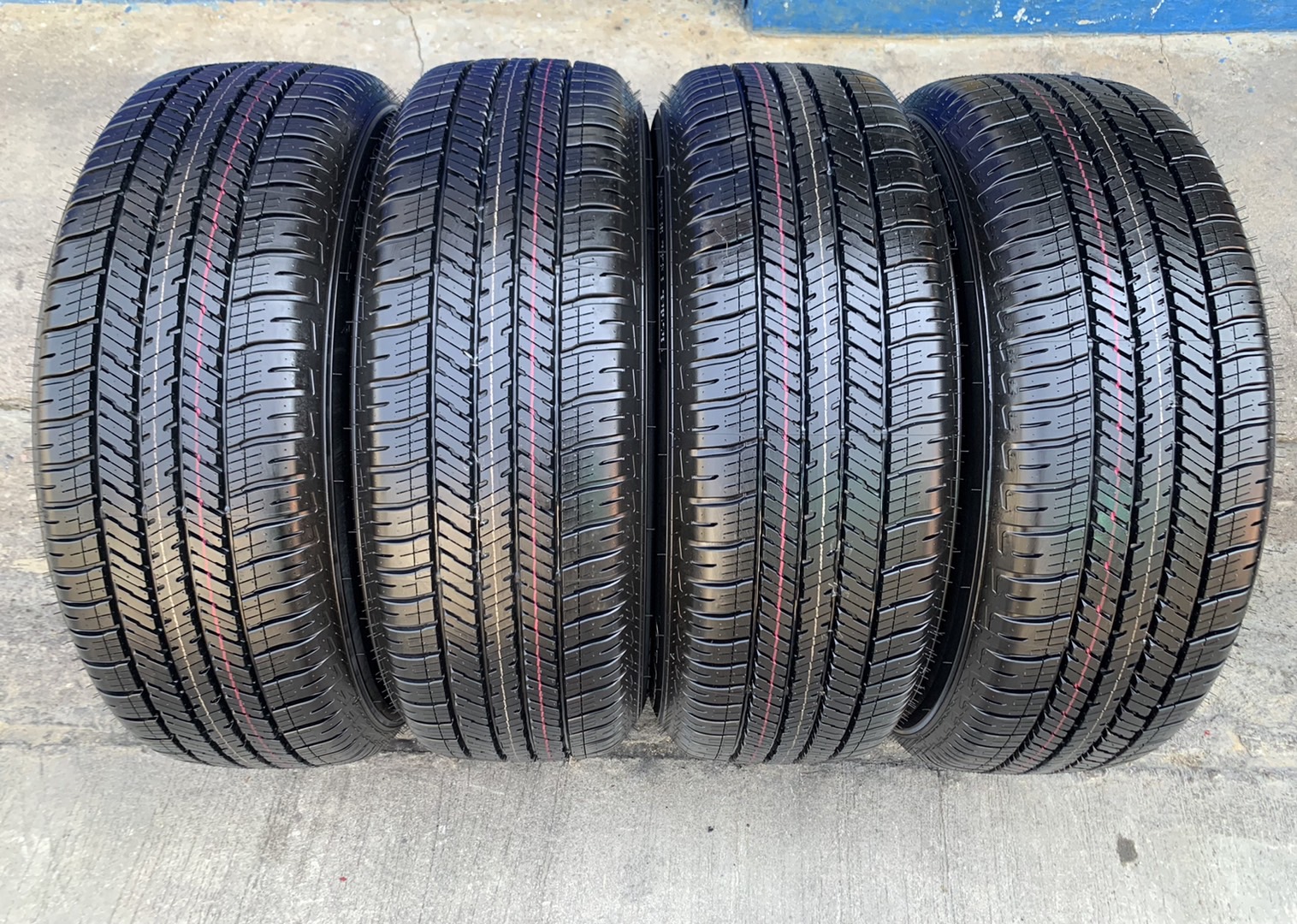 ล้อแม็กป้ายแดง Toyota Fortuner รุ่นใหม่ล่าสุด ขอบ18 สีไฮเปอร์ พร้อมยางใหม่ป้ายแดง 265-60-18 Dunlop ป