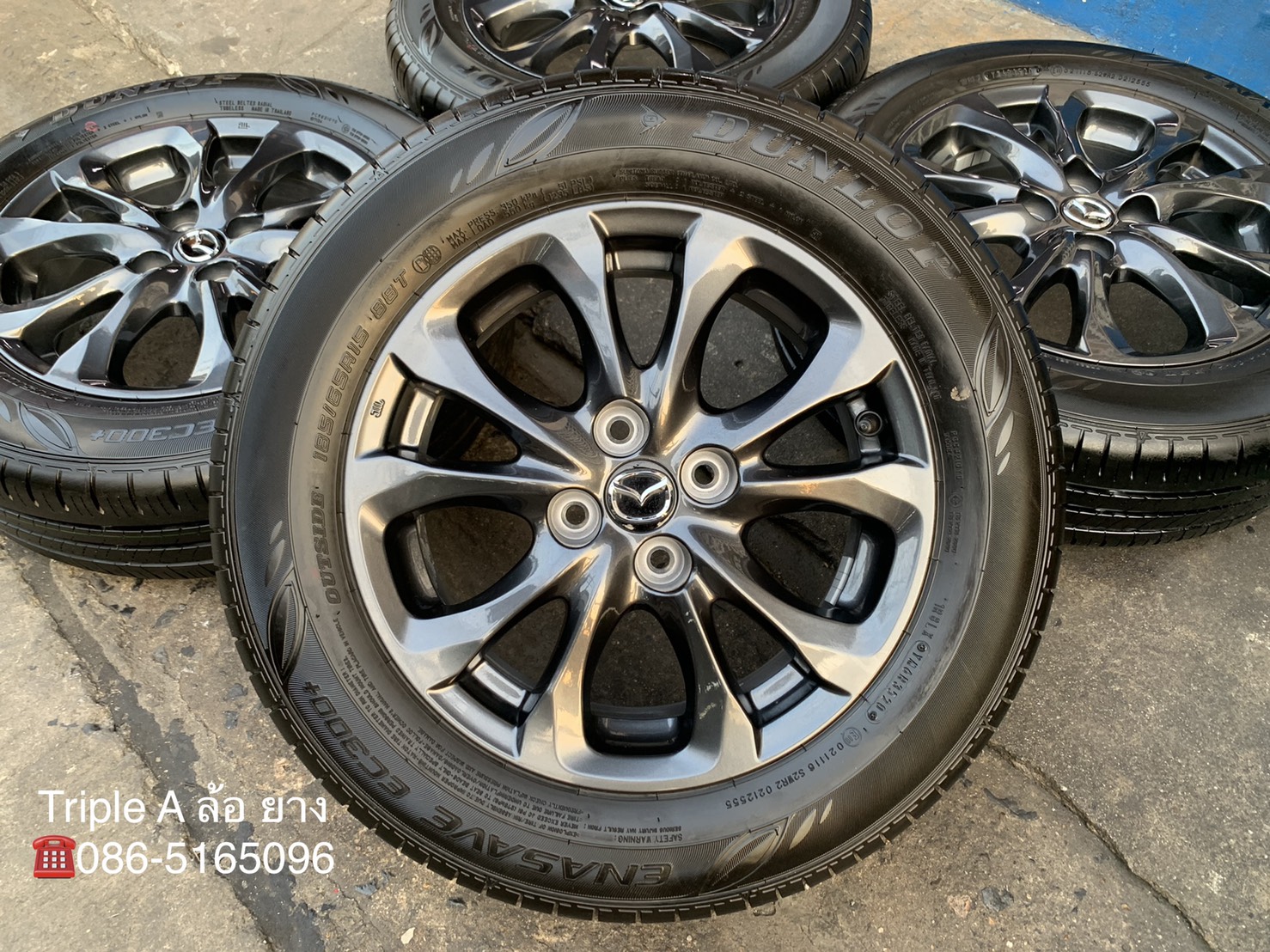 ล้อแม็กป้ายแดง Mazda 2 Skyactiv ขอบ 15 สีดำ มิดไนท์ พร้อมยางป้ายแดง 185-65-15 Dunlop ปี 20 สวยกริ๊บ ล้อแม็กป้ายแดง Mazda 2 Skyactiv ขอบ 15 สีดำ มิดไนท์ พร้อมยางป้ายแดง 185-65-15 Dunlop ปี 20 สวยกริ๊บ