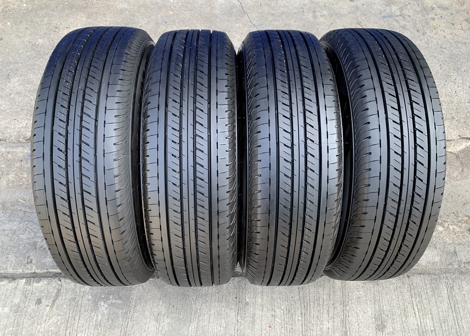 ล้อแม็กป้ายแดง ISUZU D-Max รุ่นใหม่ล่าสุด ขอบ 16 พร้อมยางป้ายแดง 215-70-16 Bridgestone ปี 21 ล้อแม็กป้ายแดง ISUZU D-Max รุ่นใหม่ล่าสุด ขอบ 16 พร้อมยางป้ายแดง 215-70-16 Bridgestone ปี 21
