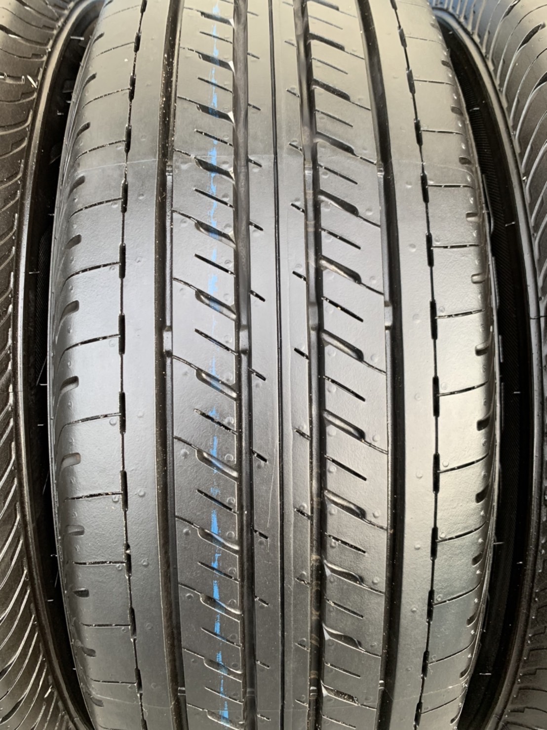 ล้อแม็ก Toyota Vigo ขอบ 16 พร้อมยางป้ายแดง 215-65-16 Bridgestone ปลายปี 20 สวยๆ