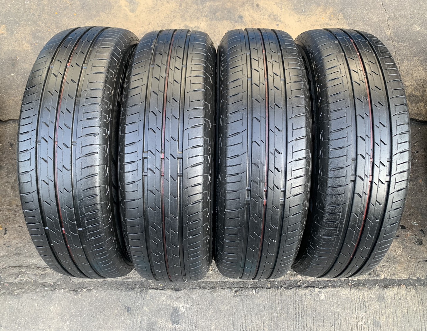 ล้อแม็ก Honda Brio Amaze ขอบ 14 พร้อมยาง 175-65-14 Bridgestone ปี 18 ล้อแม็ก Honda Brio Amaze ขอบ 14 พร้อมยาง 175-65-14 Bridgestone ปี 18
