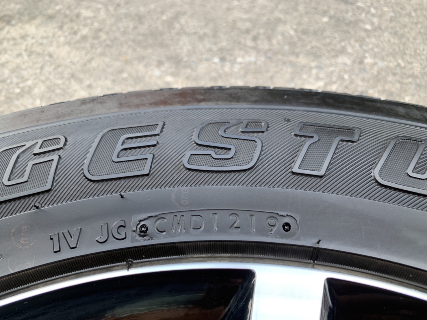 ล้อแม็ก ISUZU D-Max Hi-lander STEALTH รุ่นพิเศษ ขอบ 18 พร้อมยาง 255-60-18 Bridgestone ปี 19 ล้อแม็ก ISUZU D-Max Hi-lander STEALTH รุ่นพิเศษ ขอบ 18 พร้อมยาง 255-60-18 Bridgestone ปี 19