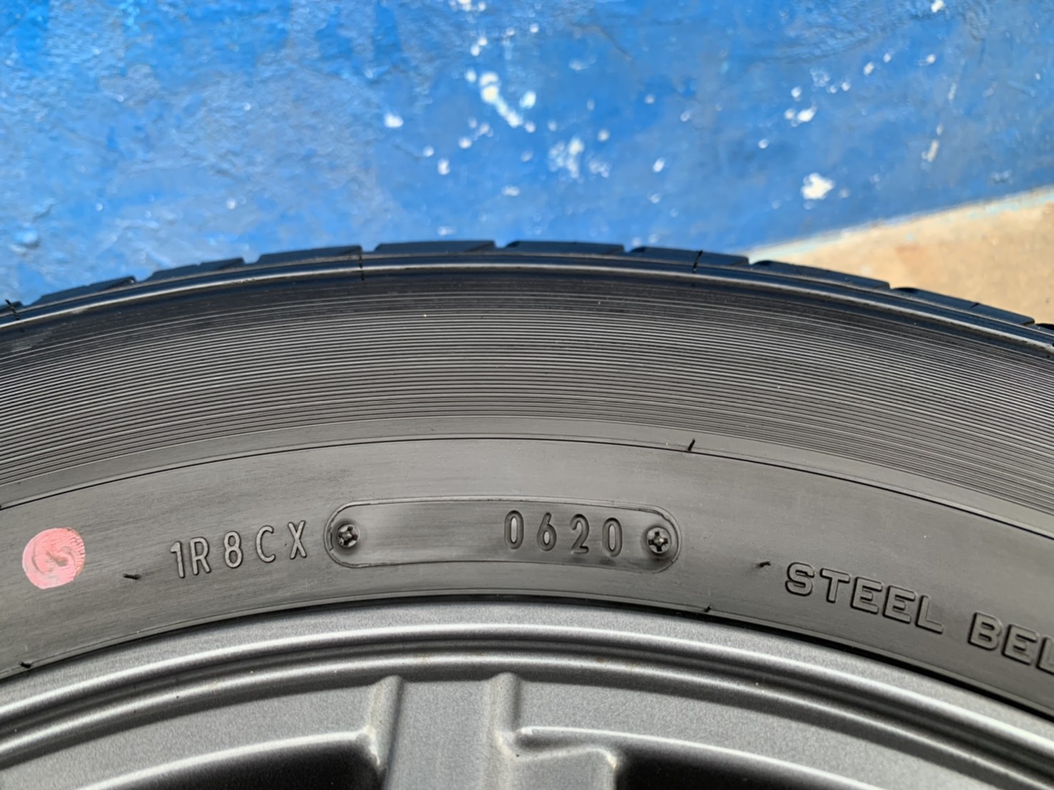 ล้อแม็กป้ายแดง ISUZU X-Series ขอบ 16 พร้อมยางใหม่ป้ายแดง 215-70-16 Dunlop ปี 20 ใหม่กริ๊บๆ ล้อแม็กป้ายแดง ISUZU X-Series ขอบ 16 พร้อมยางใหม่ป้ายแดง 215-70-16 Dunlop ปี 20 ใหม่กริ๊บๆ