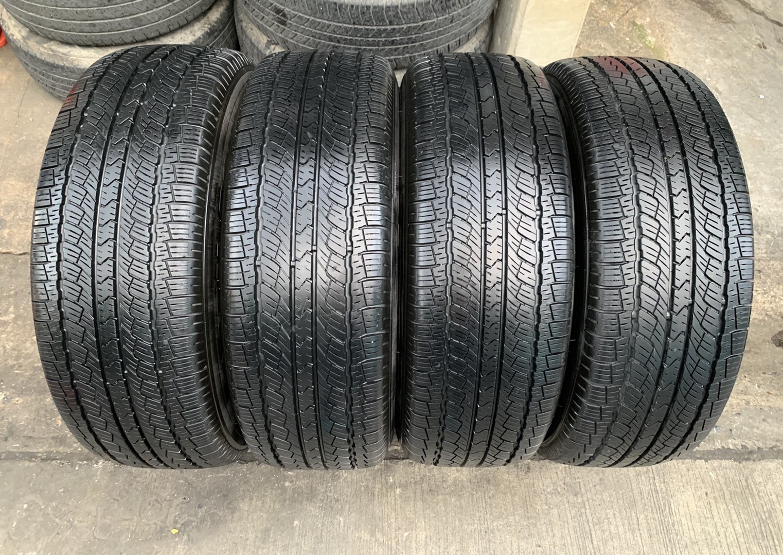 ล้อแม็ก 6รู114 Nissan Terra รุ่นใหม่ล่าสุด ขอบ 18 พร้อมยาง 255-60-18 TOYO ปี 18 สภาพสวย ล้อแม็ก 6รู114 Nissan Terra รุ่นใหม่ล่าสุด ขอบ 18 พร้อมยาง 255-60-18 TOYO ปี 18 สภาพสวย