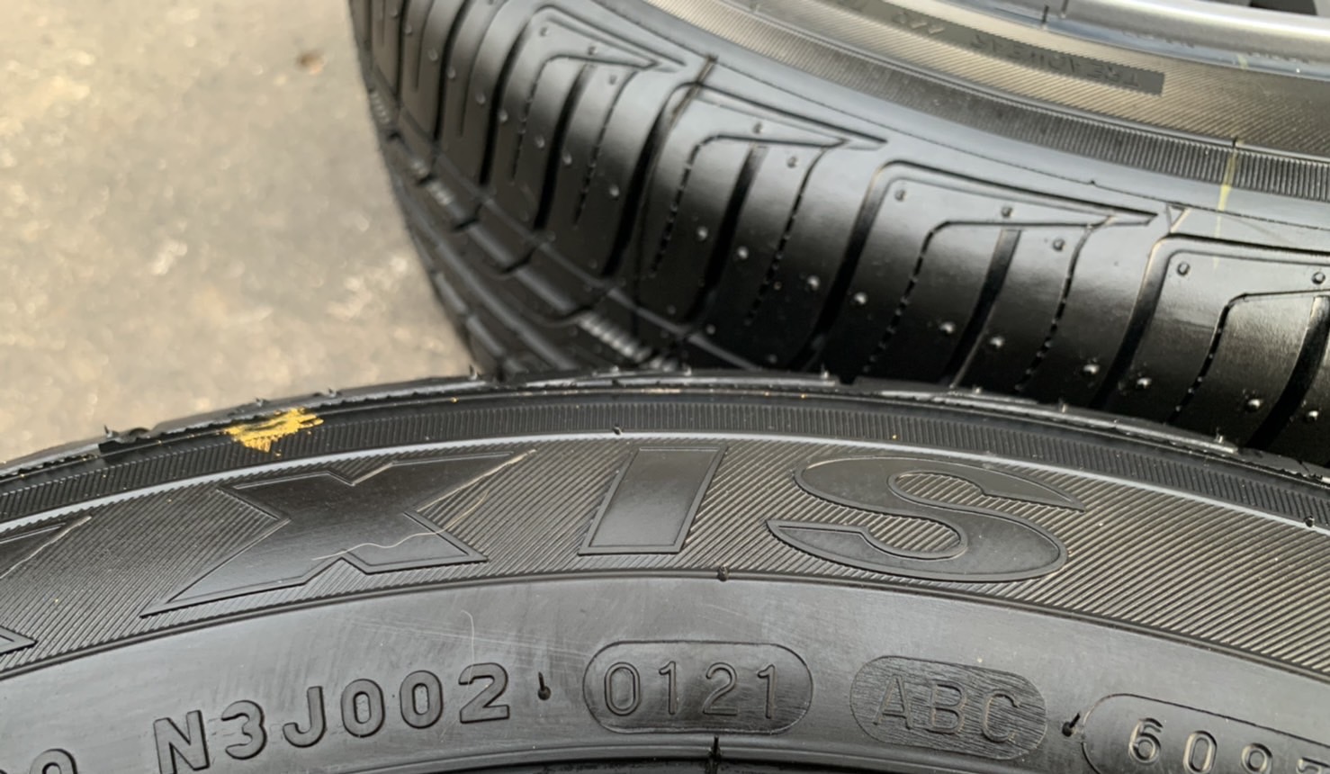 ล้อแม็กป้ายแดง Toyota Yaris Ativ ขอบ 15 สีเทาหน้าเงา พร้อมยางใหม่ป้ายแดง 185-60-15 Maxxis ปี 21 สวยก ล้อแม็กป้ายแดง Toyota Yaris Ativ ขอบ 15 สีเทาหน้าเงา พร้อมยางใหม่ป้ายแดง 185-60-15 Maxxis ปี 21 สวยก