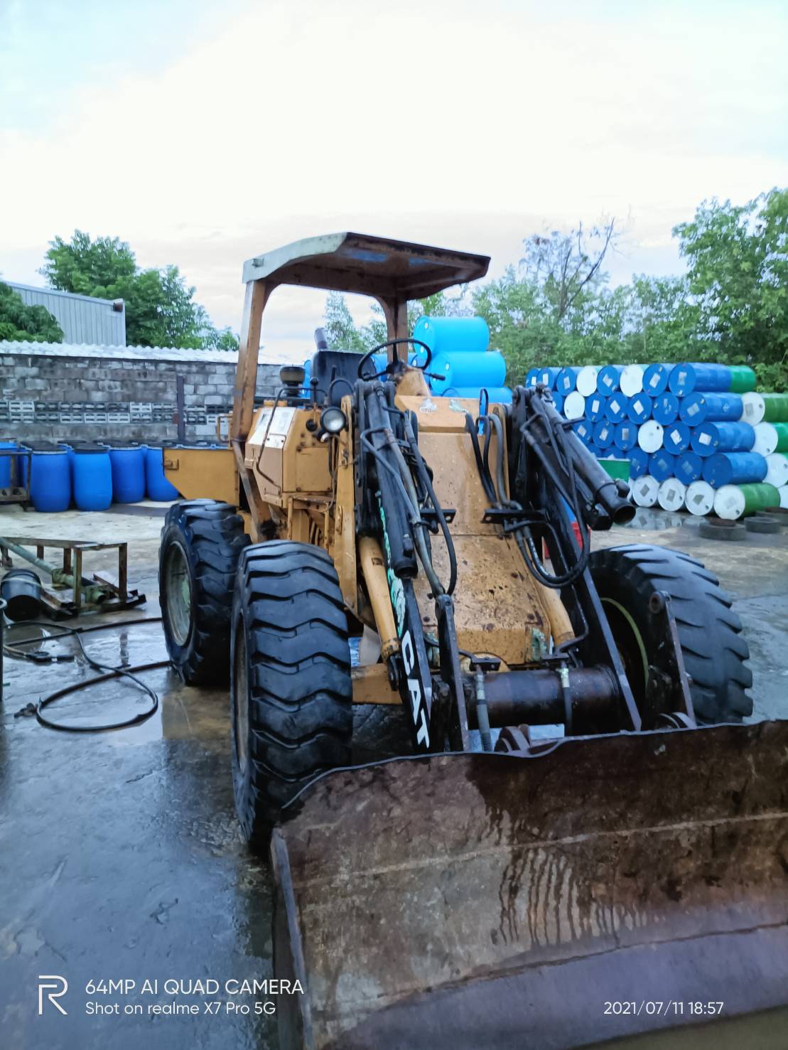 รถตักเอวอ่อน