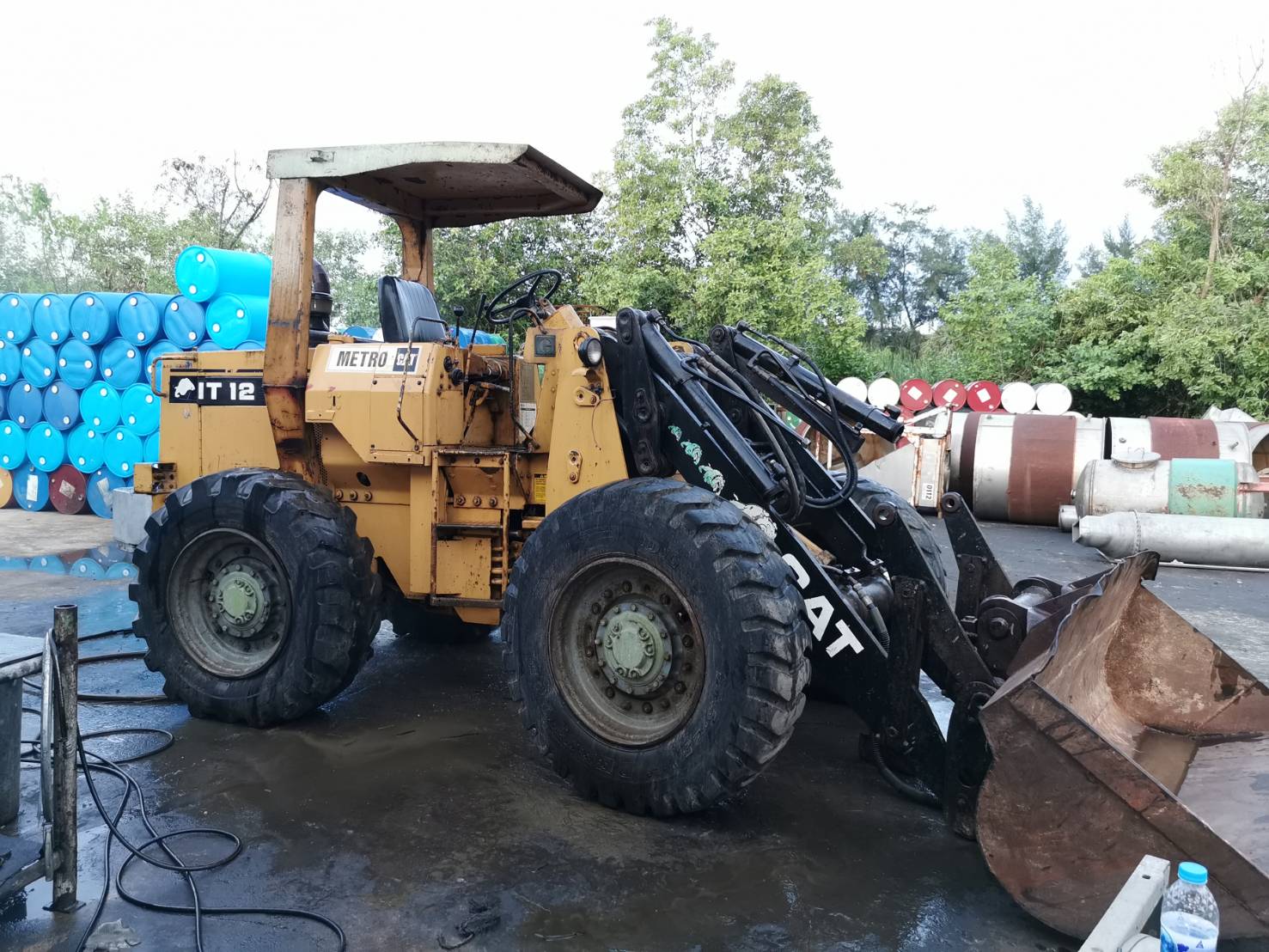 รถตักเอวอ่อน