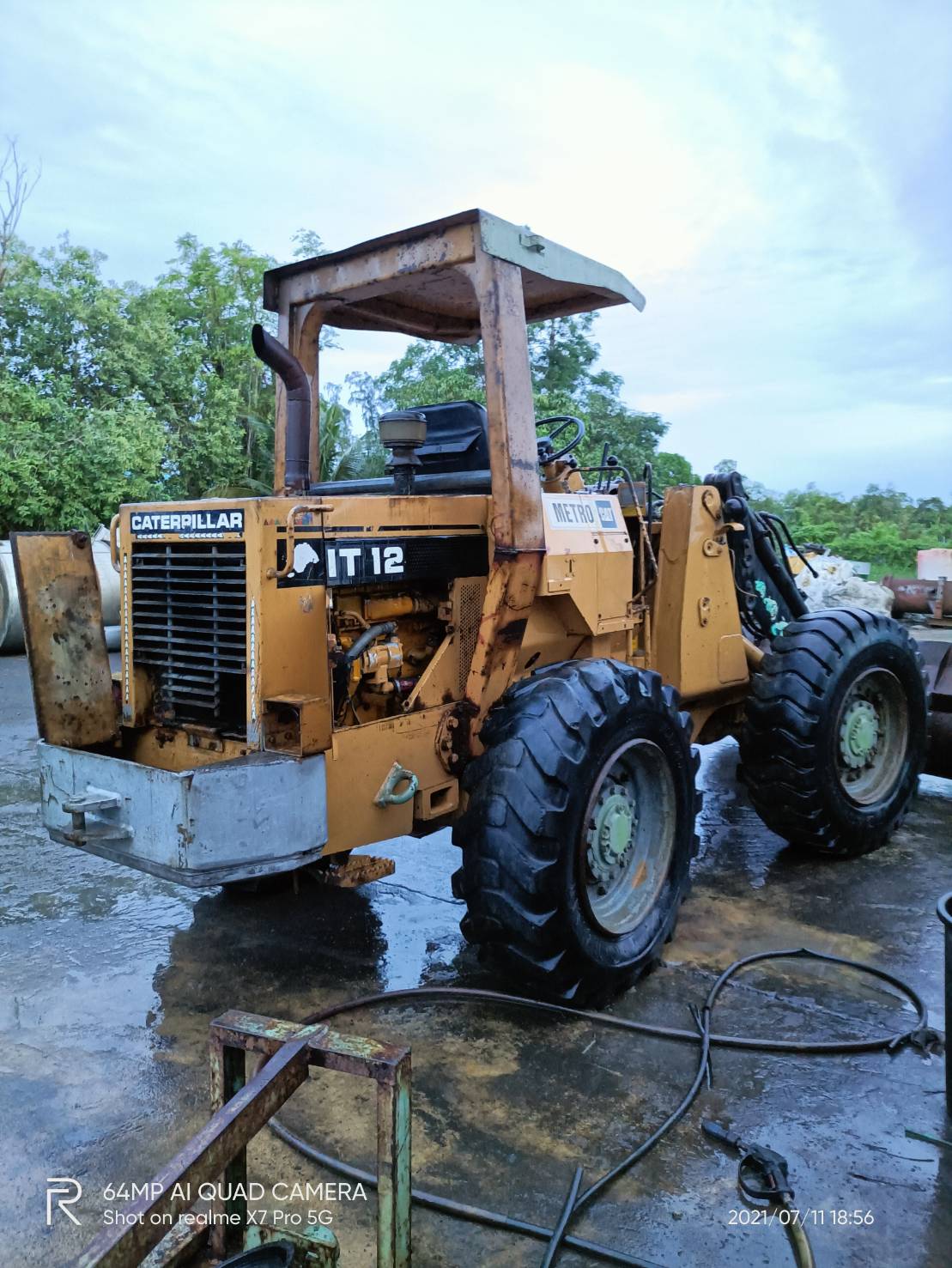 รถตักเอวอ่อน