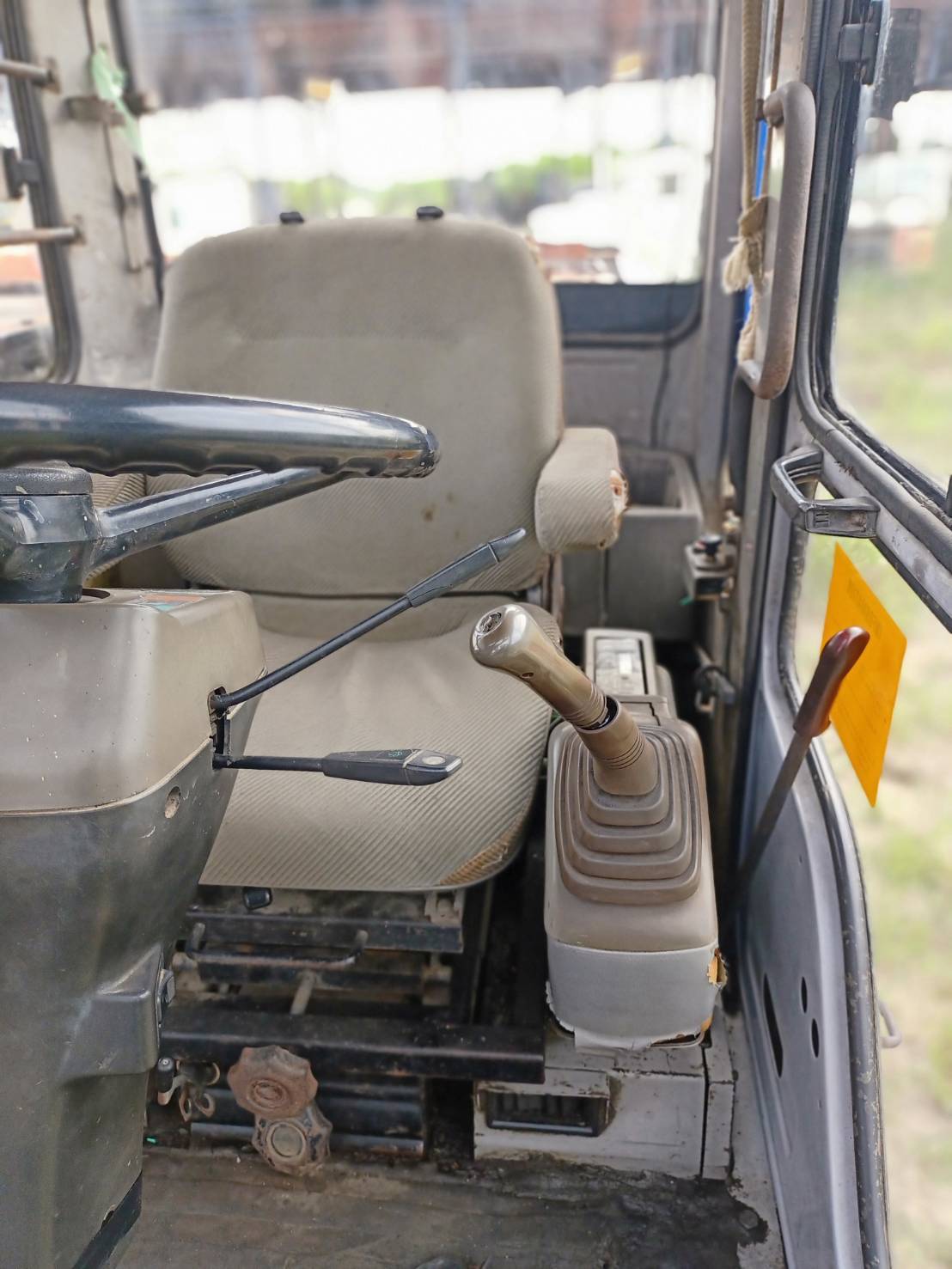 รถแบ๊คโฮ