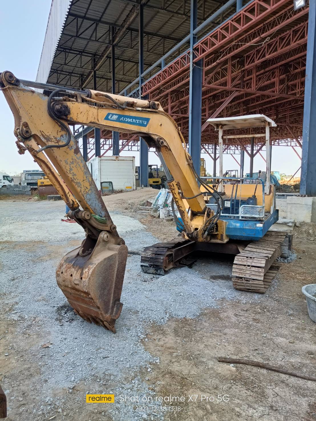 KOMATSU PC40-6