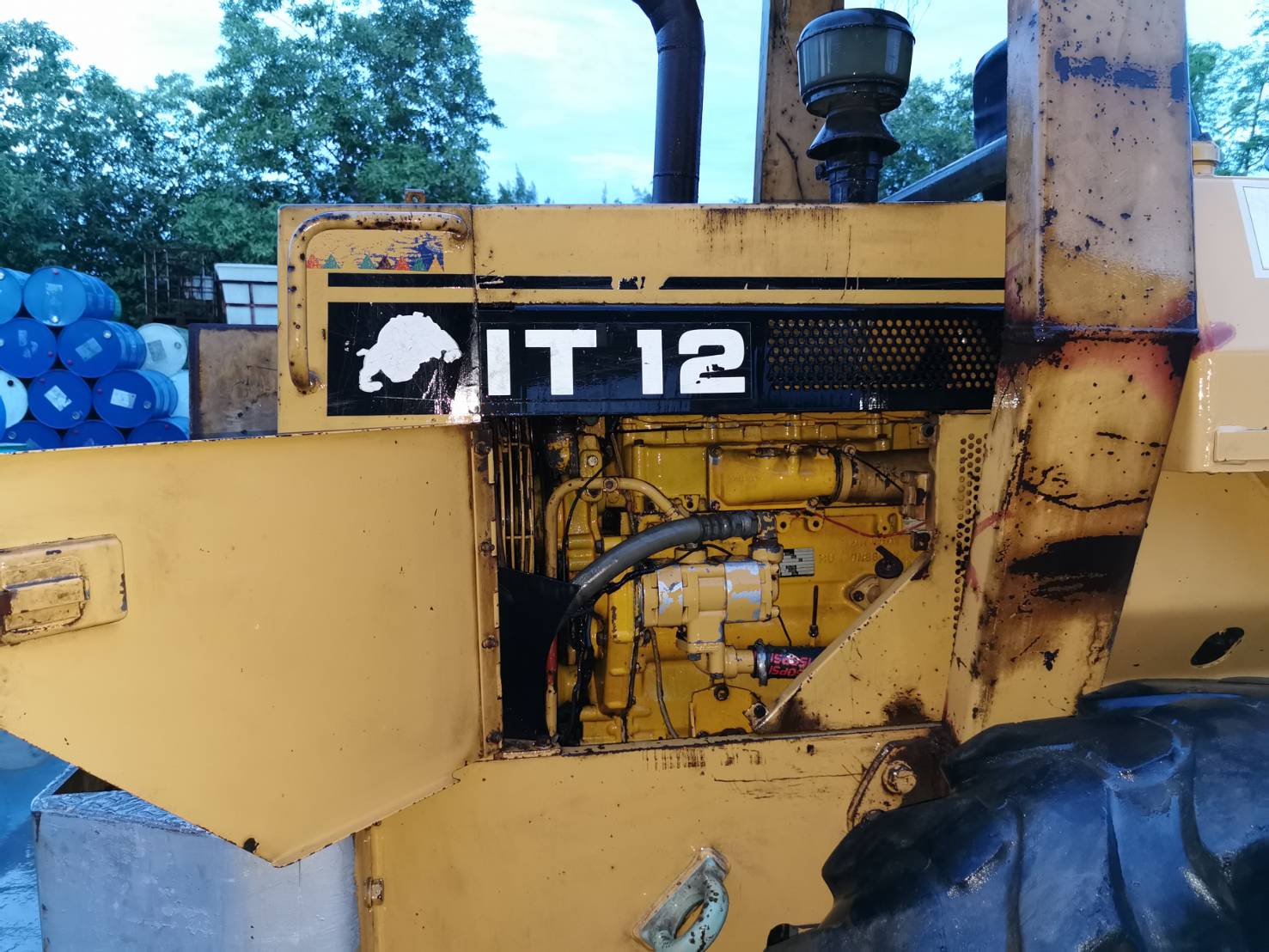 รถตักเอวอ่อน