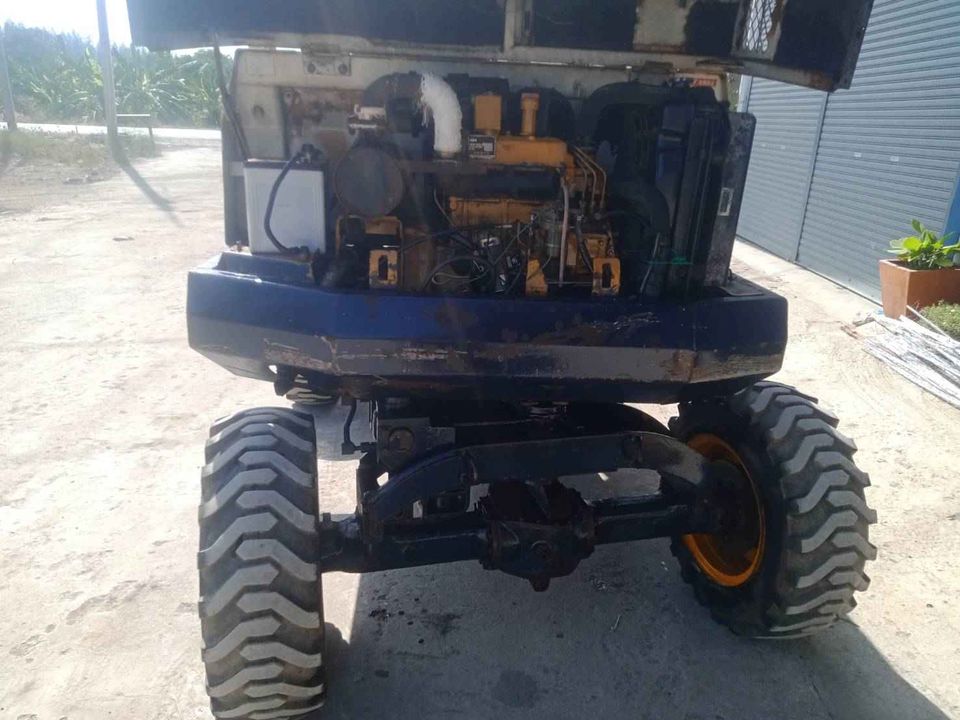 ขายKomatsu PW20