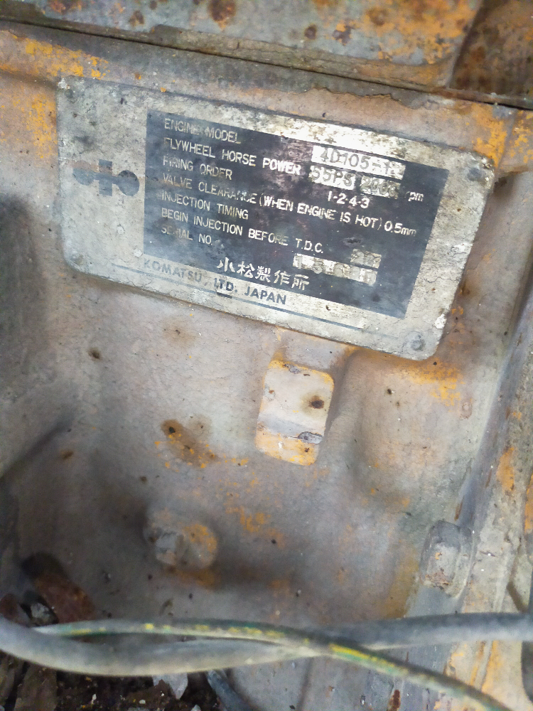 ขายรถตัก komutsu ยกคันหรือแยกอะไหล่