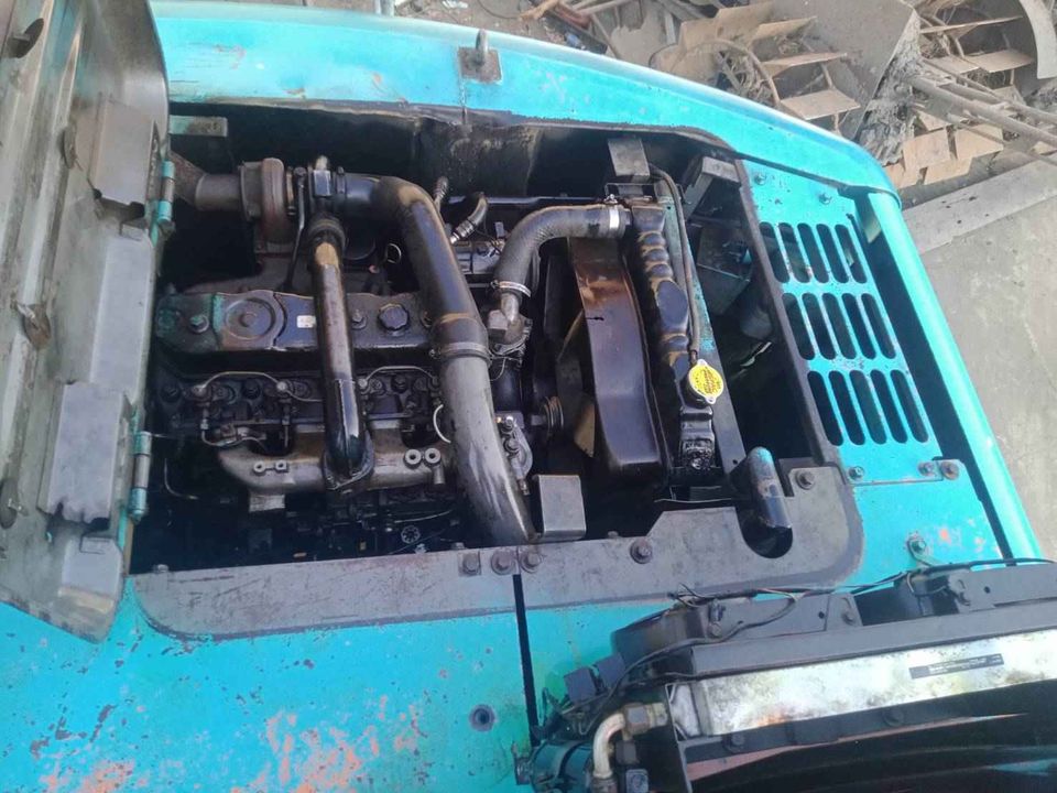 ขาย HITACHI EX120-2 พร้อมใช้ มีไฟ/ใบใหญ่70cm.