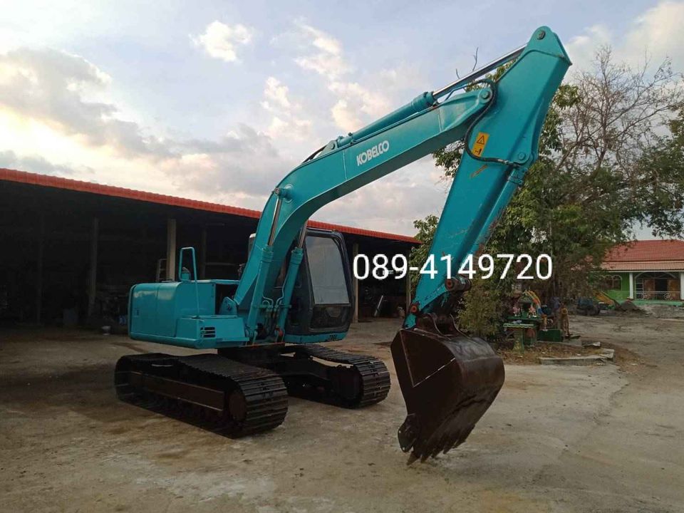 ขาย HITACHI EX120-2 พร้อมใช้ มีไฟ/ใบใหญ่70cm.