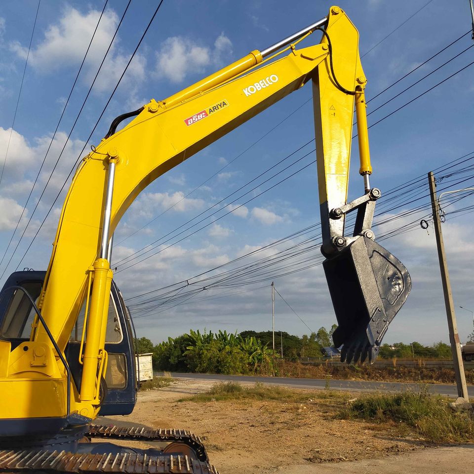ขายKOBELCO มาร์คทรี 200 ไฟฟ้าพร้อมใช้งาน