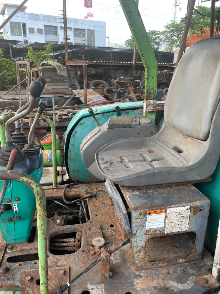 ขายแบคโฮ komatsu Pc 20 r โทร 063-562-9535 ขายแบคโฮ komatsu Pc 20 r โทร 063-562-9535