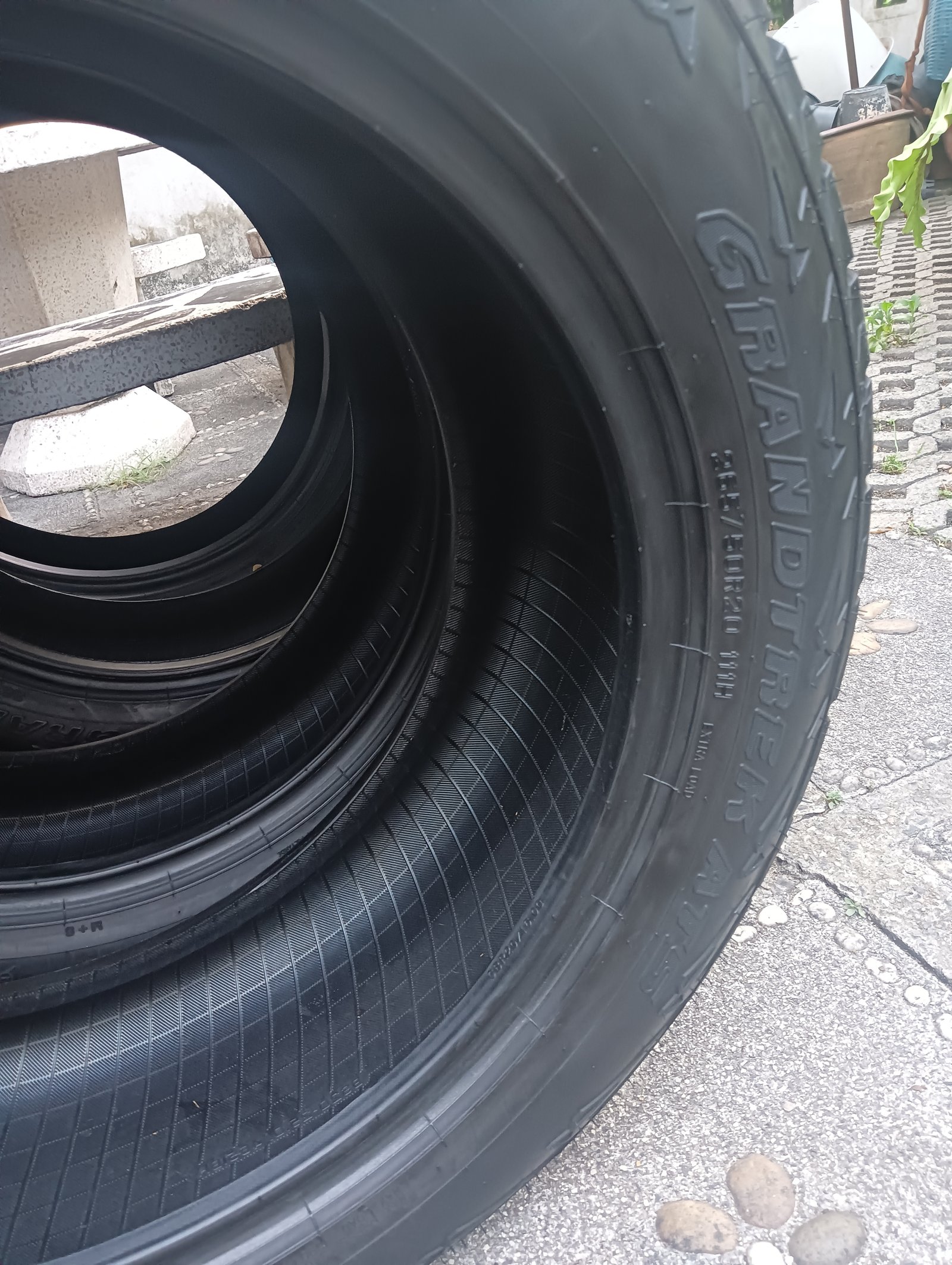 ยางสวยๆ 265 50R20 dunlop at5 ยางสวยๆ 265 50R20 dunlop at5