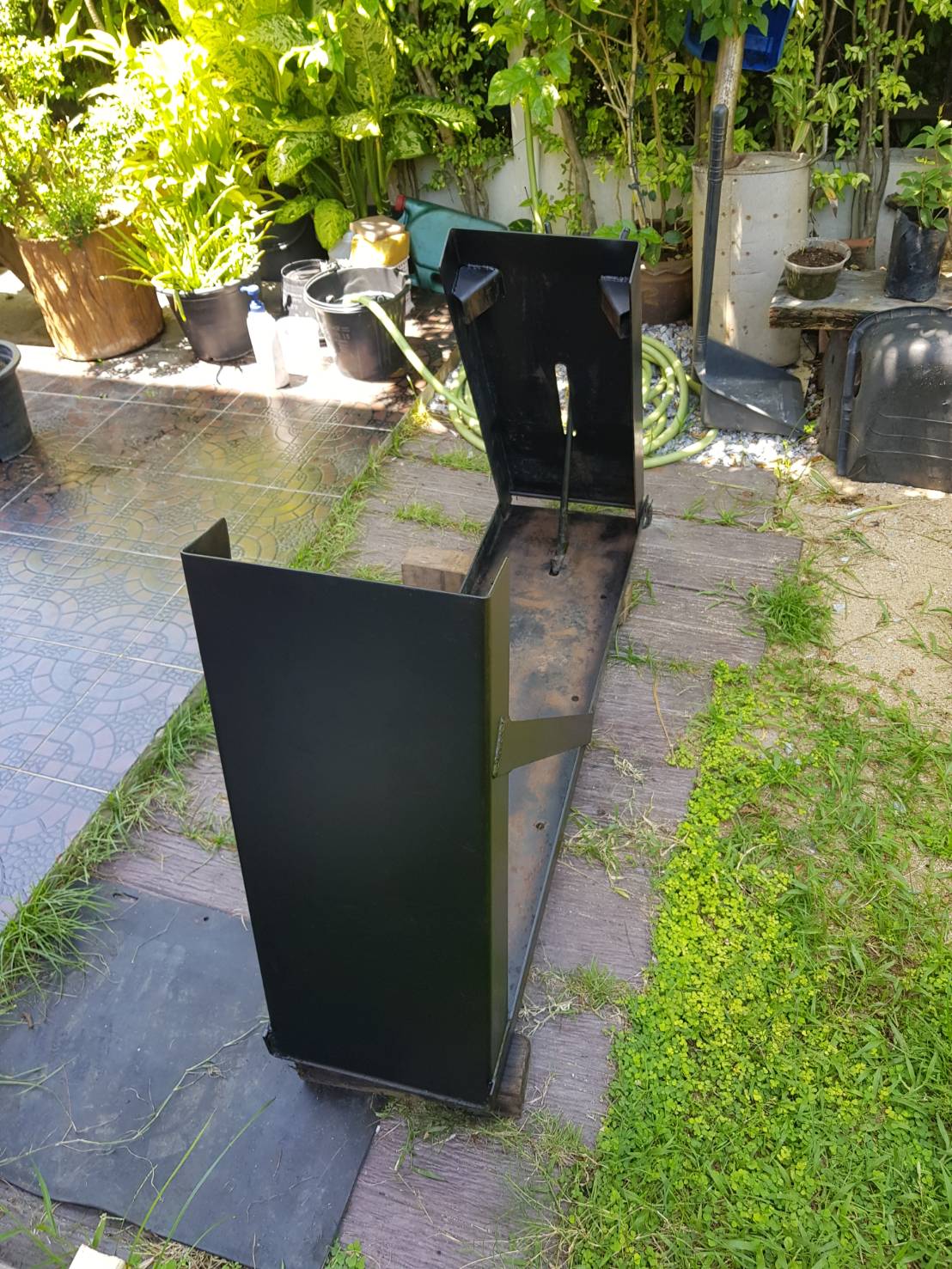 ที่ใส่ยางอะไหล่ Hino 500 ที่ใส่ยางอะไหล่ Hino 500