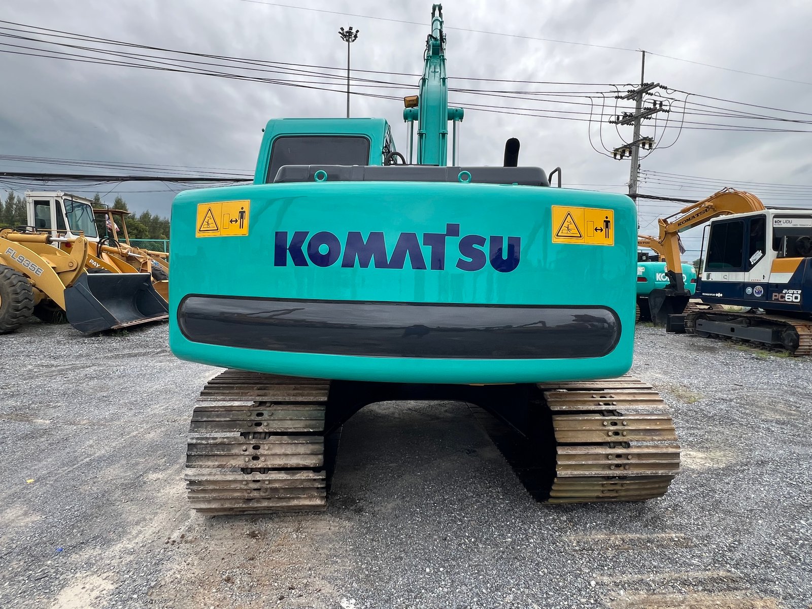 ขายครับKOMATSU pc120-6บูมยาว สภาพสวยพร้อมใช้งานครับ
