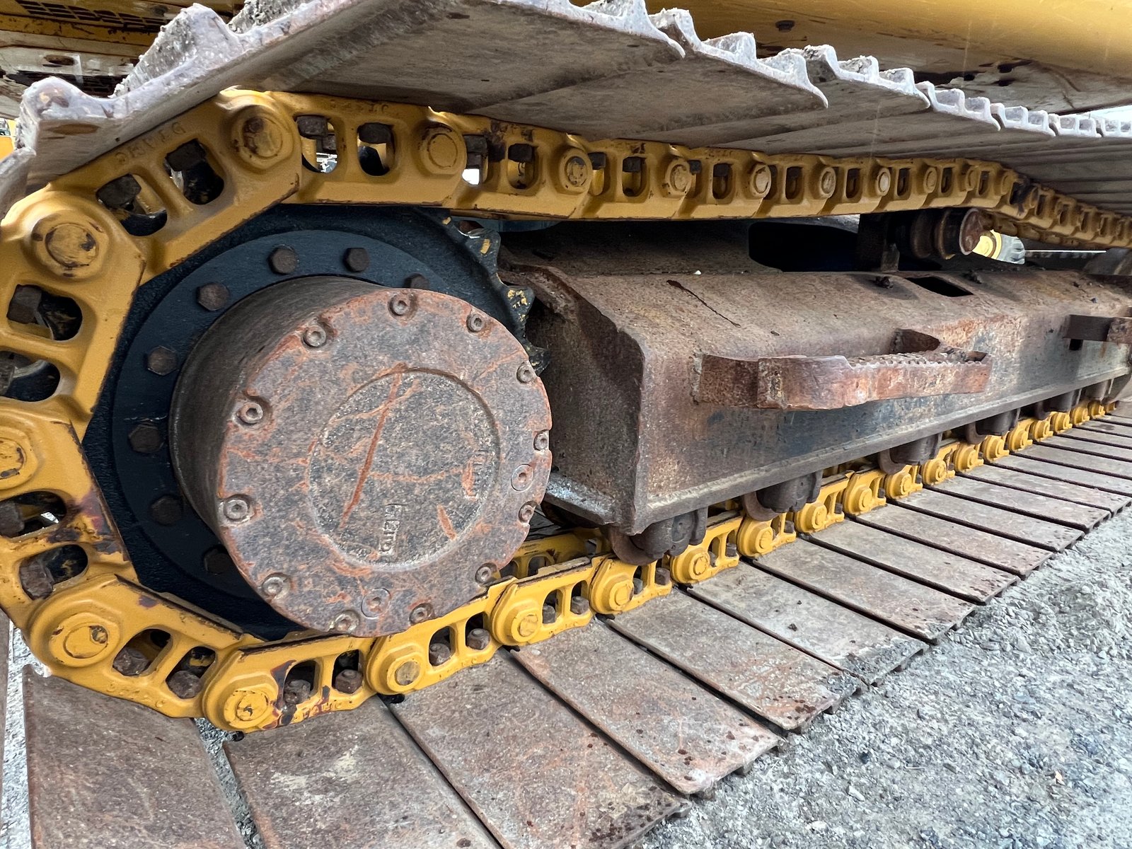 ขายครับ CAT313D2สภาพสวย รถออกศูนย์ไทย สภาพพร้อมใช้งาน ขายครับ CAT313D2สภาพสวย รถออกศูนย์ไทย สภาพพร้อมใช้งาน