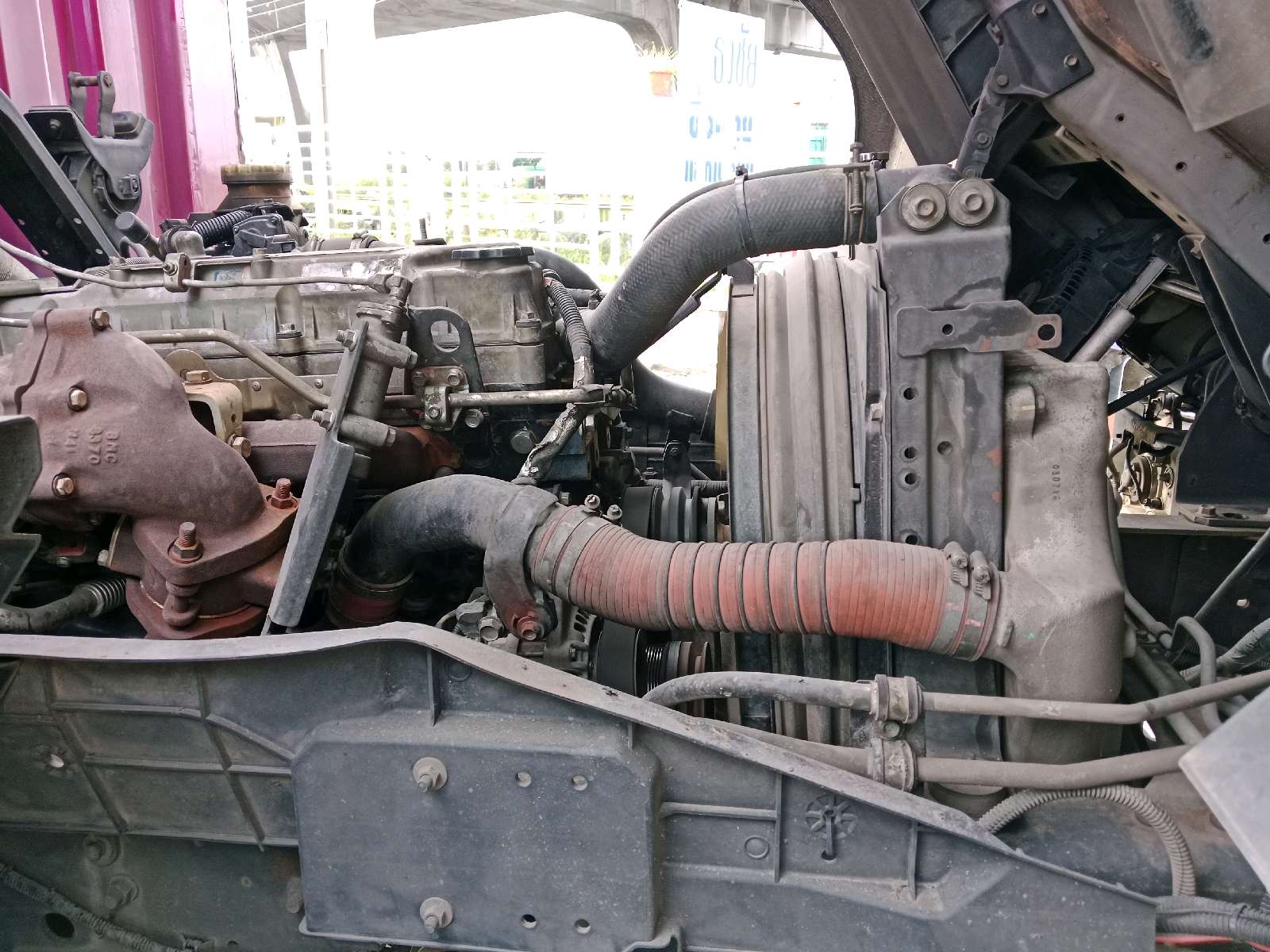 ISUZU FTR 240 ปี 2561ตู้แห้งยาว 7.60 เมตรสนใจติดต่อสอบถาม081-482-5911 พิมพ์ใจ061-718-4111 ตั๊ก