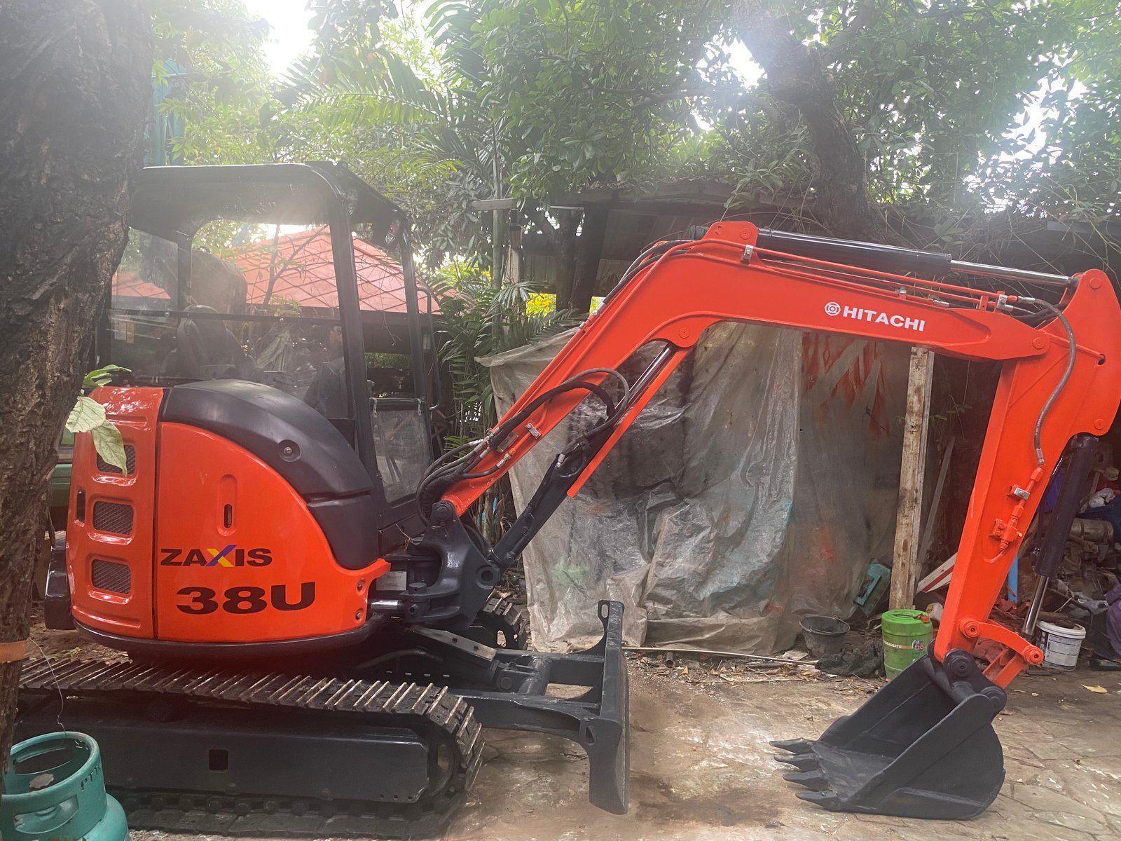 HITACHI ZX38UU HITACHI ZX38UU