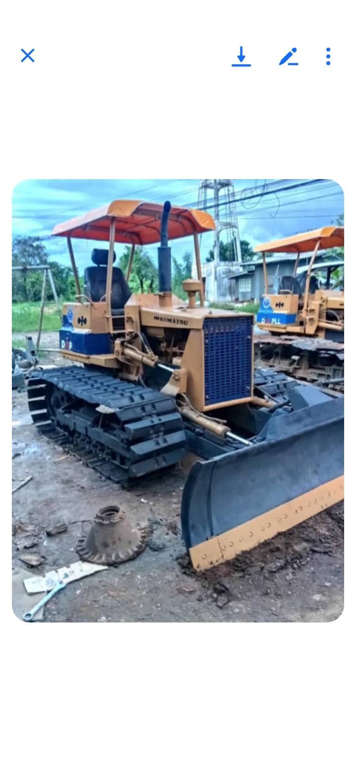 แทรกเตอร์komatsu D20p-5ตีนเป็ด ใบมีดสไล้ ใช้งานดี ราคา185,000บ. แทรกเตอร์komatsu D20p-5ตีนเป็ด ใบมีดสไล้ ใช้งานดี ราคา185,000บ.