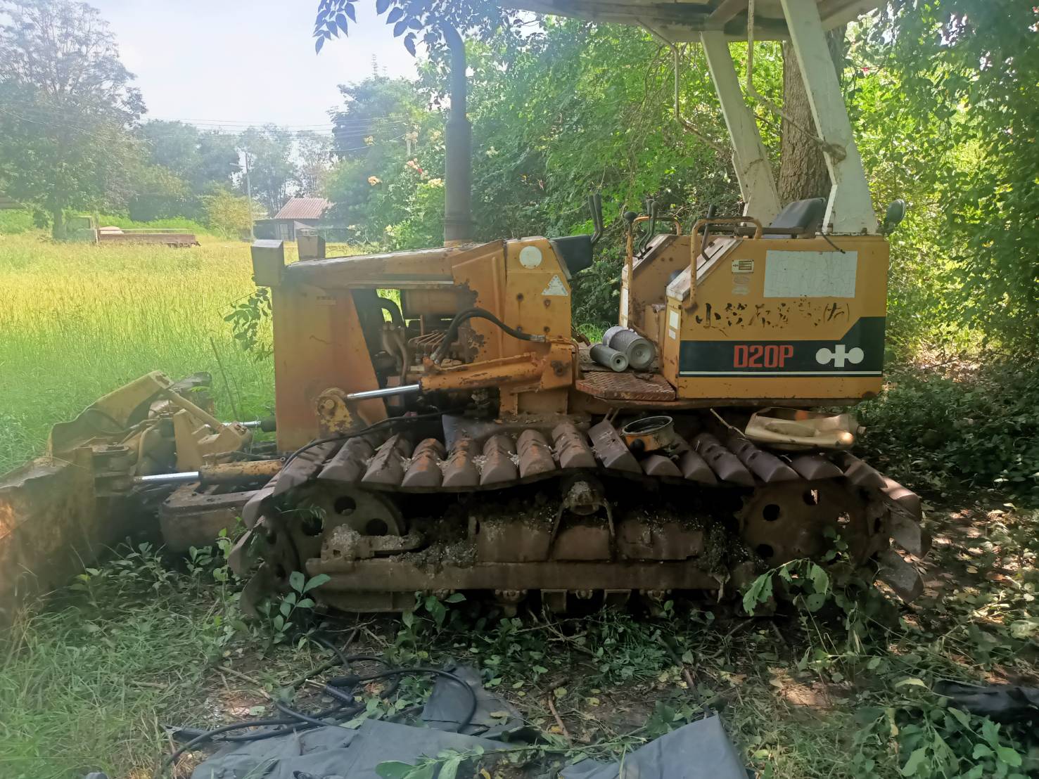 ขายแทรกเตอร์komatsu D20p-6รถใช้งานได้ปกติ ทำงานได้ดีปกติ ราคา235,000บ.