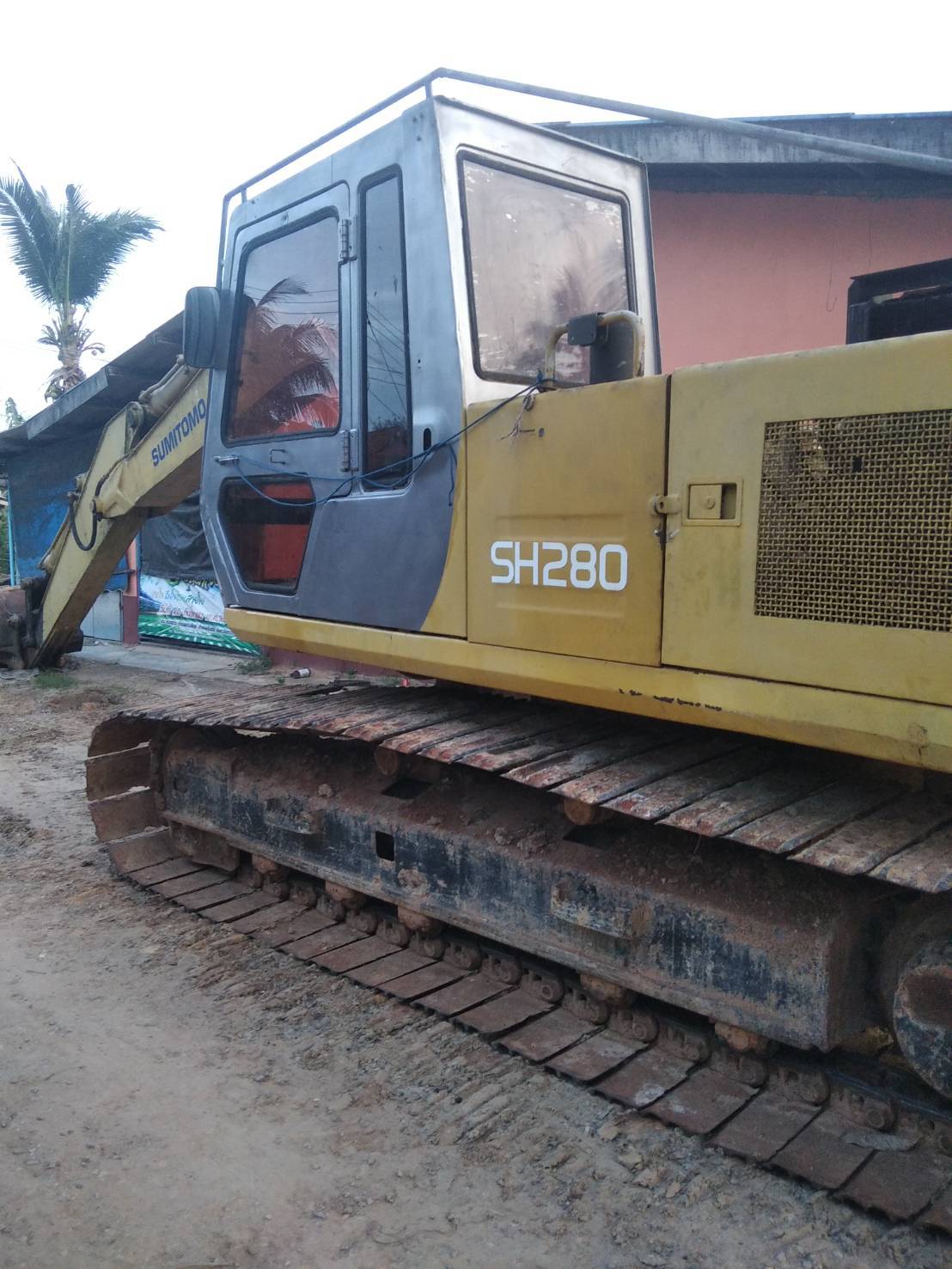 ขายแม็คโครsumitomo sh280 ใช้งานได้ราคา330,000บ