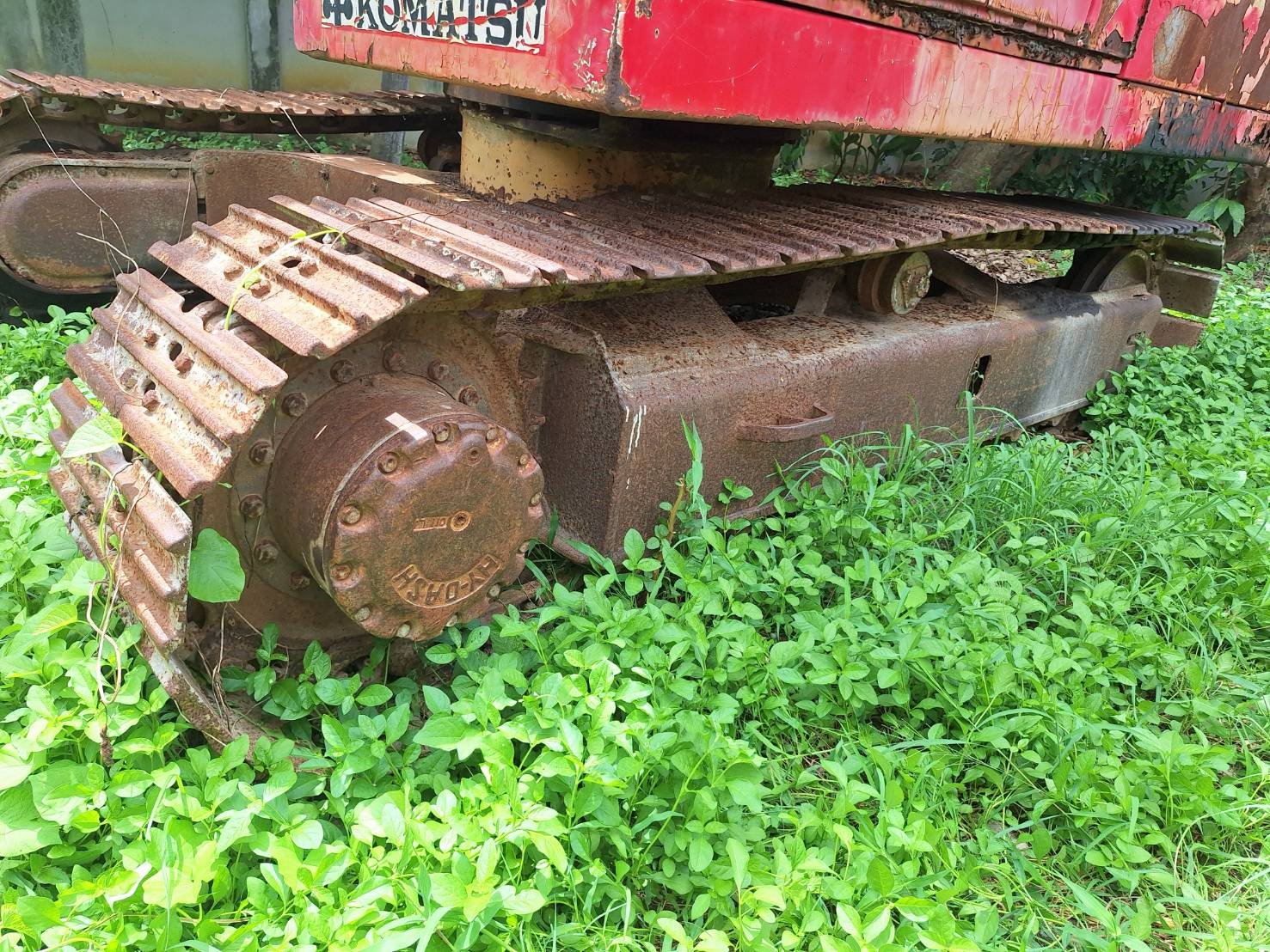 ขายรถแม็คโครkomatsu pc120-2ใช้งานได้ ใบซื้อvาย ราคาถูก2.3แสน