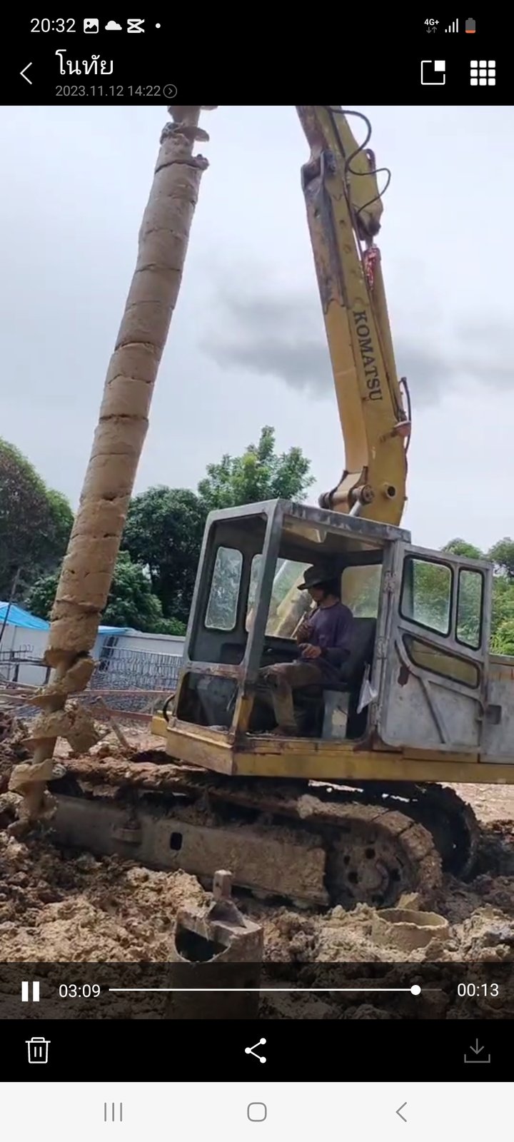 ขายแม็คโครkomatsu pc120-1 ตัวเดิน นิคโก้ ใช้งานได้ปกติราคา150,000บ.
