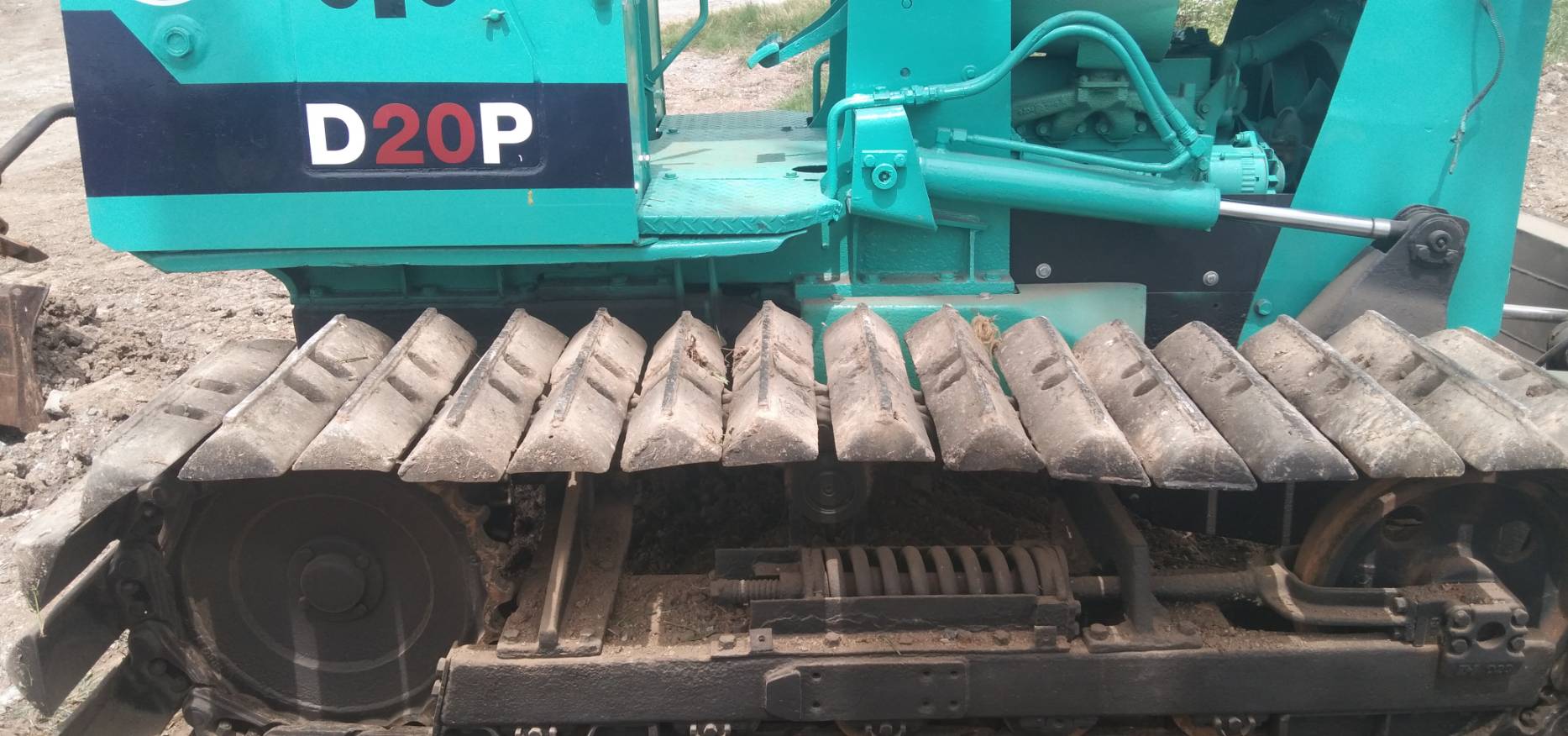 ขายแทรกเตอร์komatsu D20p-6 รถใช้งานได้ปกติ เหมือนรถใหม่ รถดีราคาถูก พร้อมให้ลูกค้าใช้งานราคา230,000บ. ขายแทรกเตอร์komatsu D20p-6 รถใช้งานได้ปกติ เหมือนรถใหม่ รถดีราคาถูก พร้อมให้ลูกค้าใช้งานราคา230,000บ.
