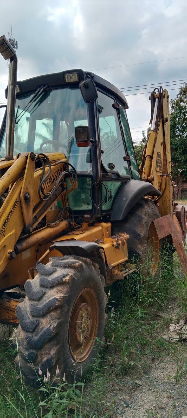 ขายรถหน้าตักหลังขุด JCB slp3cx มีทะเบียน 2เพลา ใช้งานดี อยู่ภาคใต้ ราคา4.3แสน ขายรถหน้าตักหลังขุด JCB slp3cx มีทะเบียน 2เพลา ใช้งานดี อยู่ภาคใต้ ราคา4.3แสน