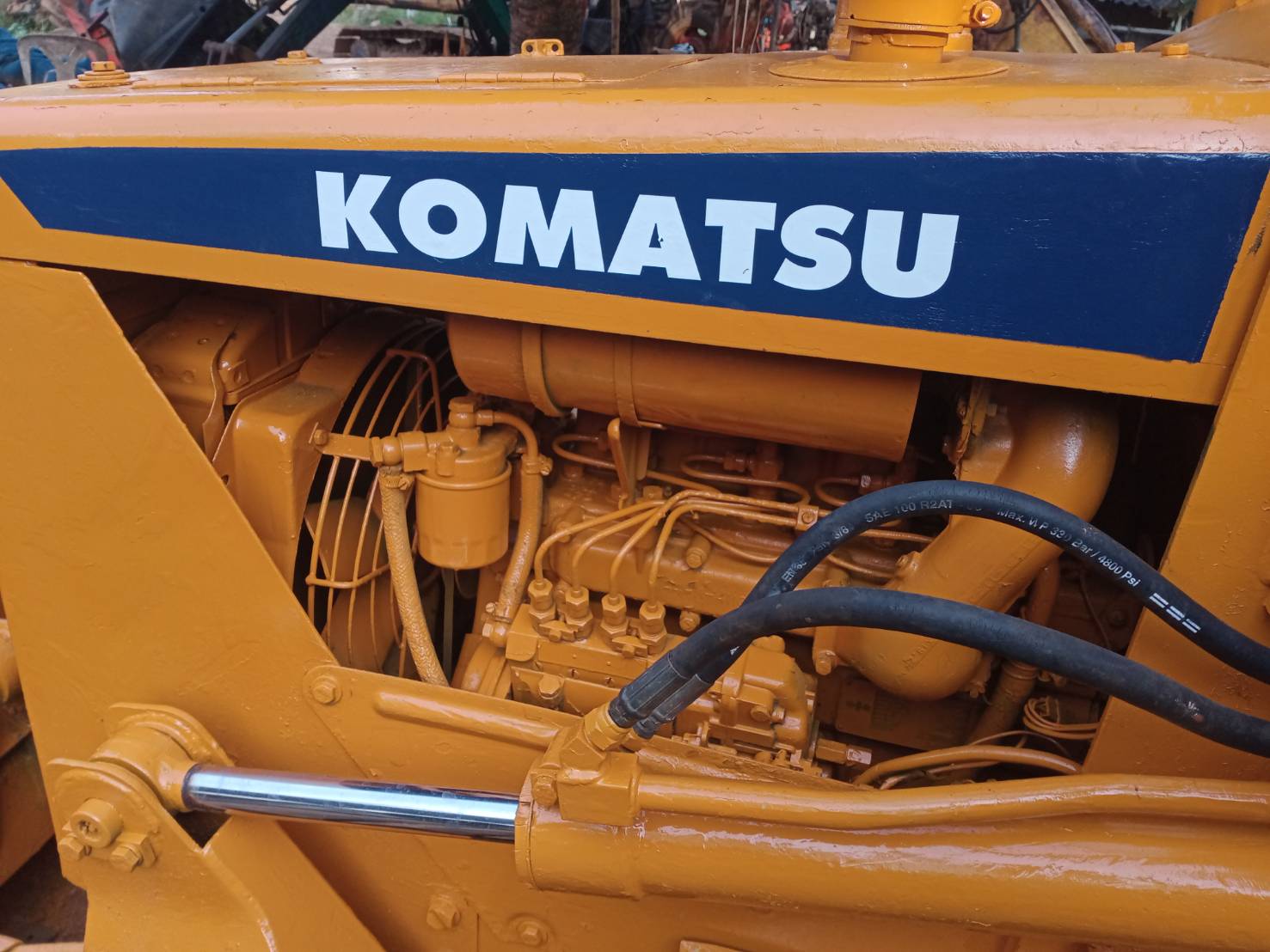 ขายแทรกเตอร์komatsu D20p-5ตีนเป็ด ใช้งานดีราคา200,000บ. ขายแทรกเตอร์komatsu D20p-5ตีนเป็ด ใช้งานดีราคา200,000บ.