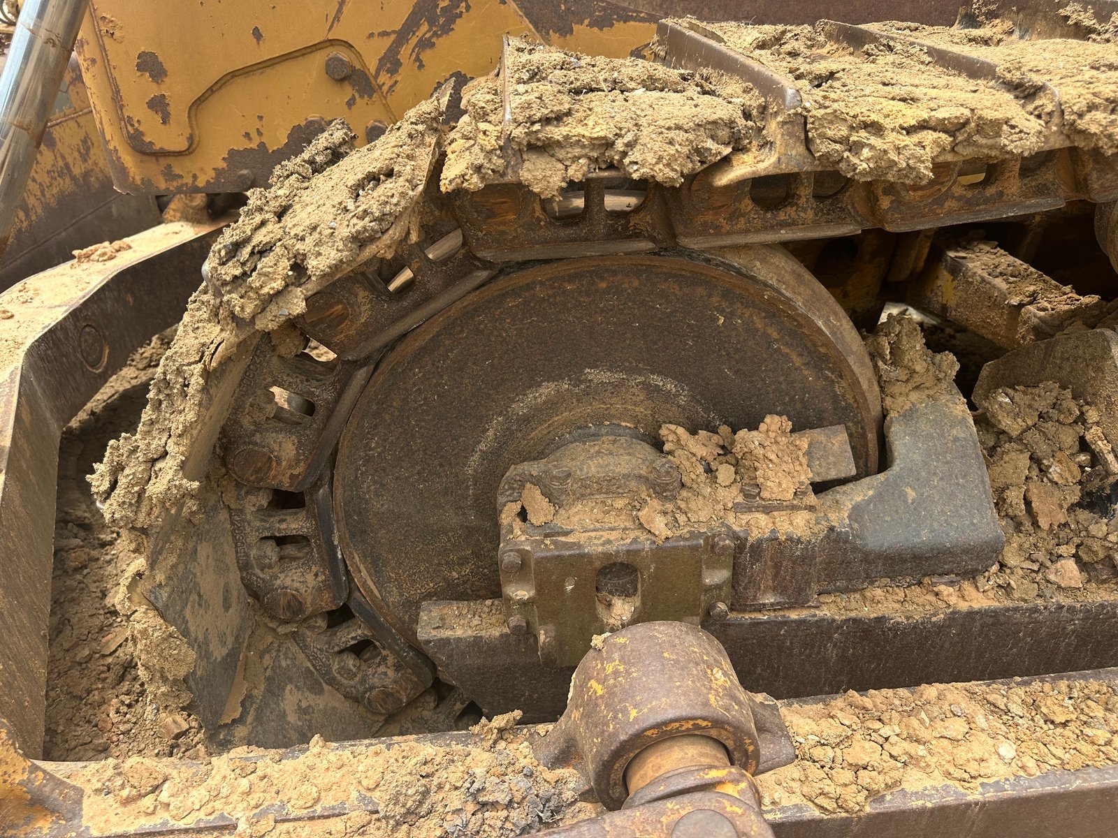 ขายแทรกเตอร์CAT D6D เกียร์ตัด มีทะเบียน ใช้งานดี ราคาถูก 6.5แสน