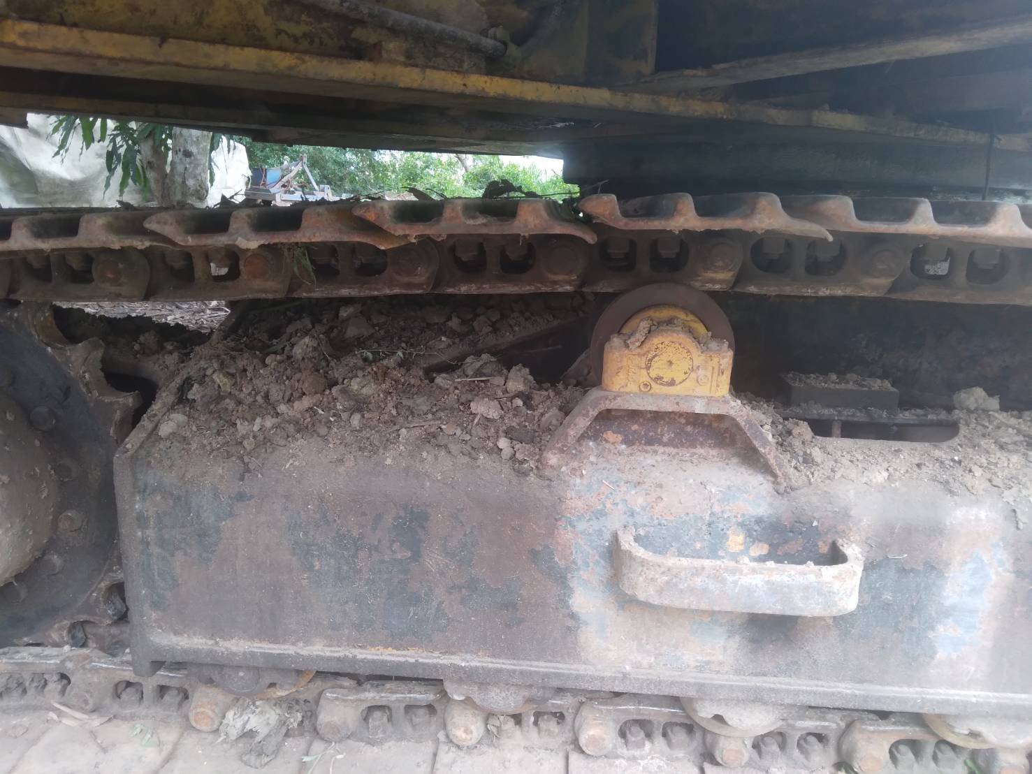 ขายแม็คโครkomatsu  pc120-5 ำฟฟ้าครบ  รถใช้งานดีปกติ เอกสารใบซื้อขายราตา480,000บ.